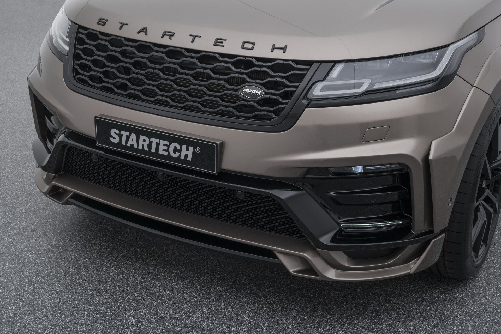 startech-range-velar-geneva-2018-2 Widebody Range Rover Velar Is Startech’s Geneva Showcar