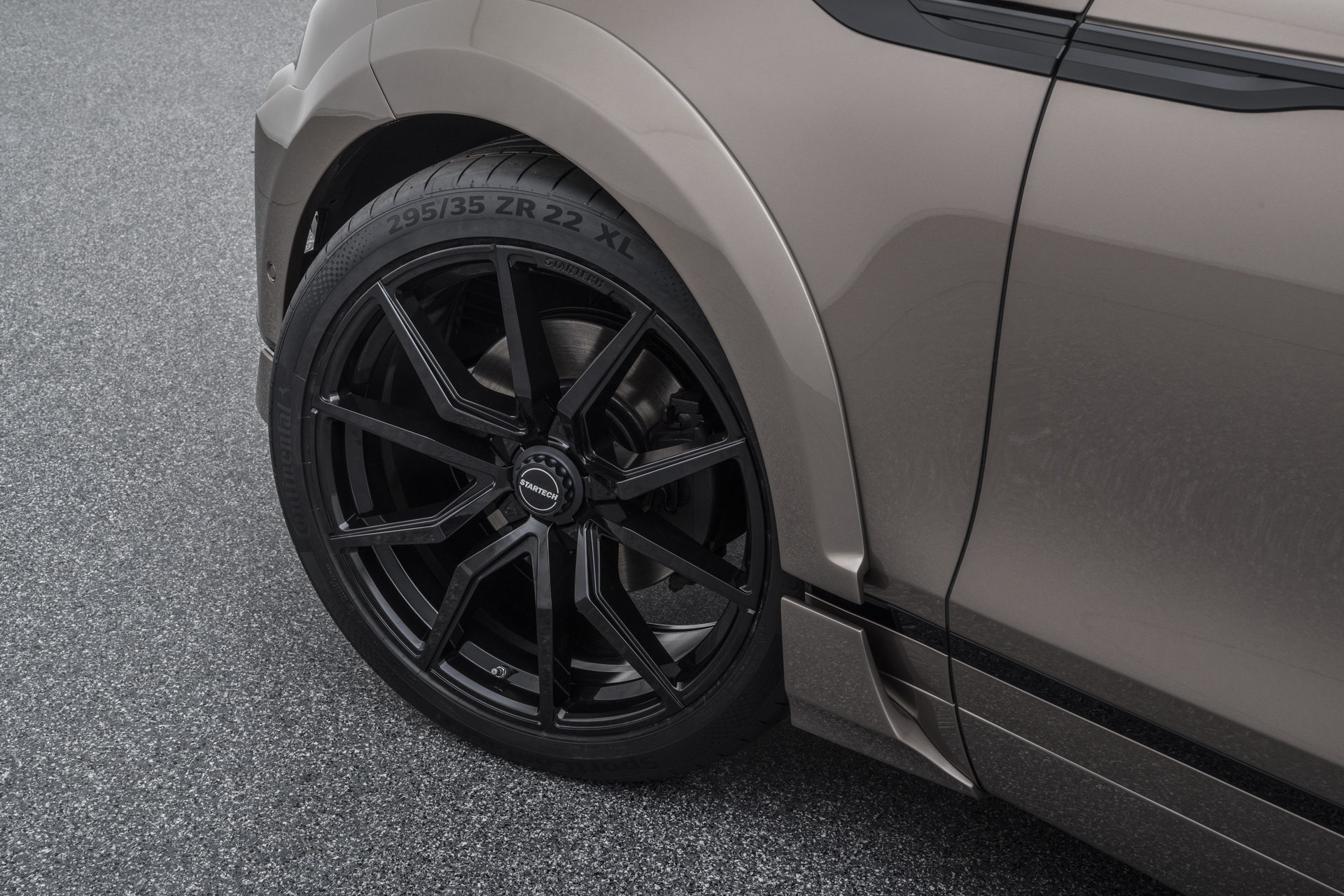 startech-range-velar-geneva-2018-4 Widebody Range Rover Velar Is Startech’s Geneva Showcar