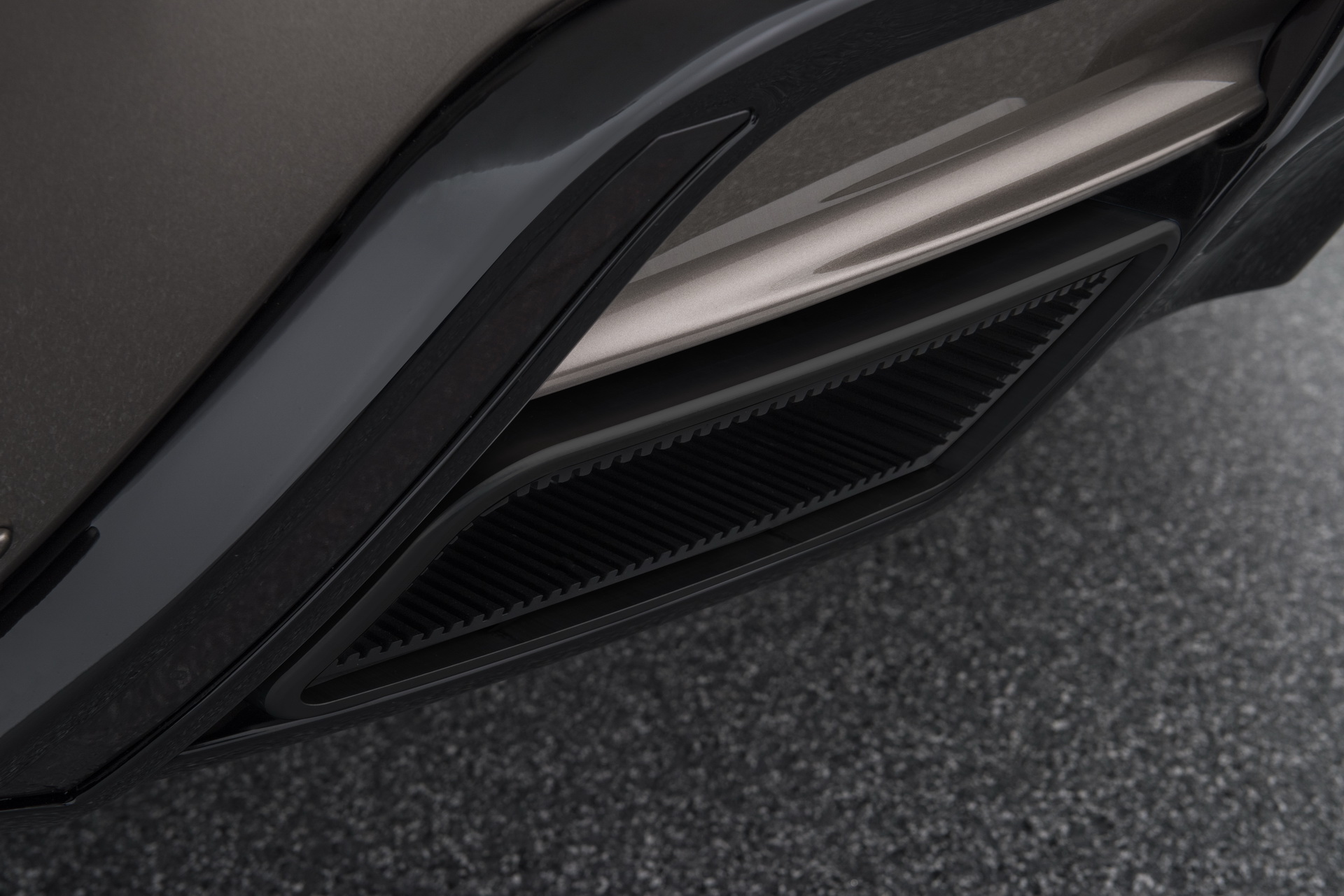 startech-range-velar-geneva-2018-7 Widebody Range Rover Velar Is Startech’s Geneva Showcar