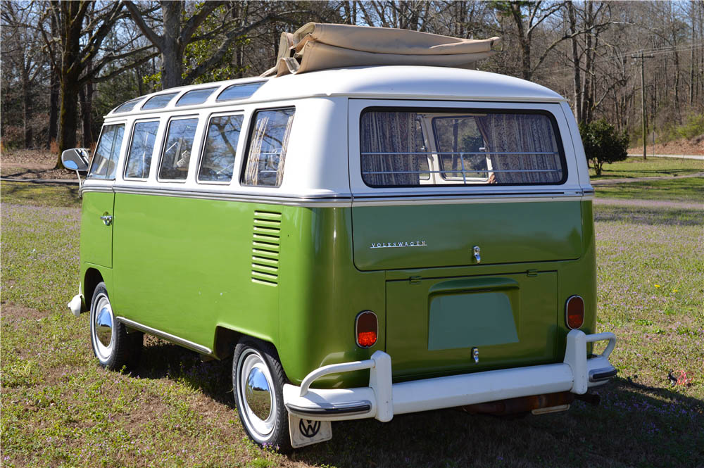that-70s-bus-02 copy The VW Bus From ‘That ’70s Show’ Is Coming Up For Auction