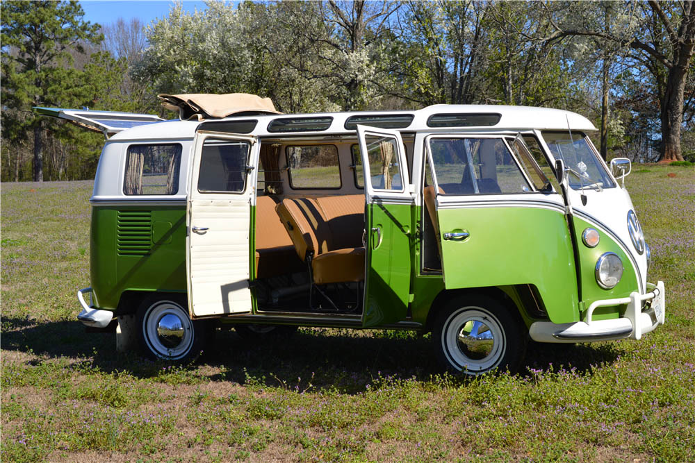 that-70s-bus-04 copy The VW Bus From ‘That ’70s Show’ Is Coming Up For Auction
