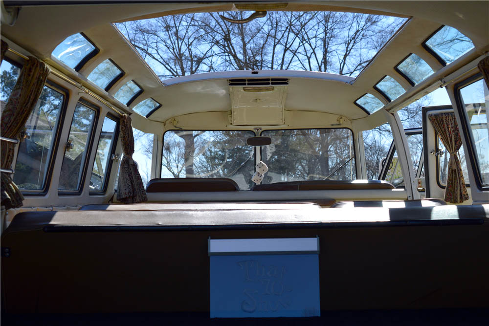 that-70s-bus-09 copy The VW Bus From ‘That ’70s Show’ Is Coming Up For Auction