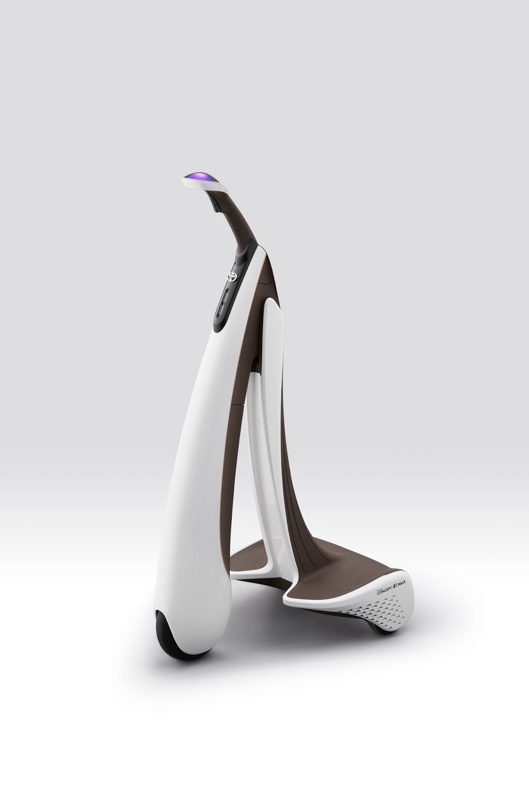 toyota-concept-i-geneva-livepics-20 Toyota’s Concept-i Vehicles Are Autonomous, Electric And Intelligent