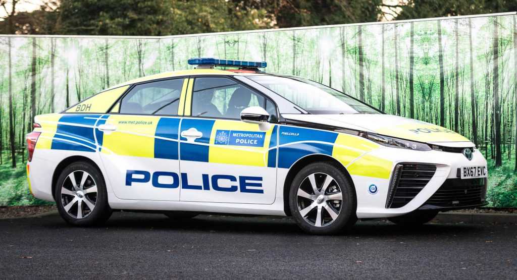 Toyota Mirai FCVs Gear Up For ‘Clean’ Police Work In London