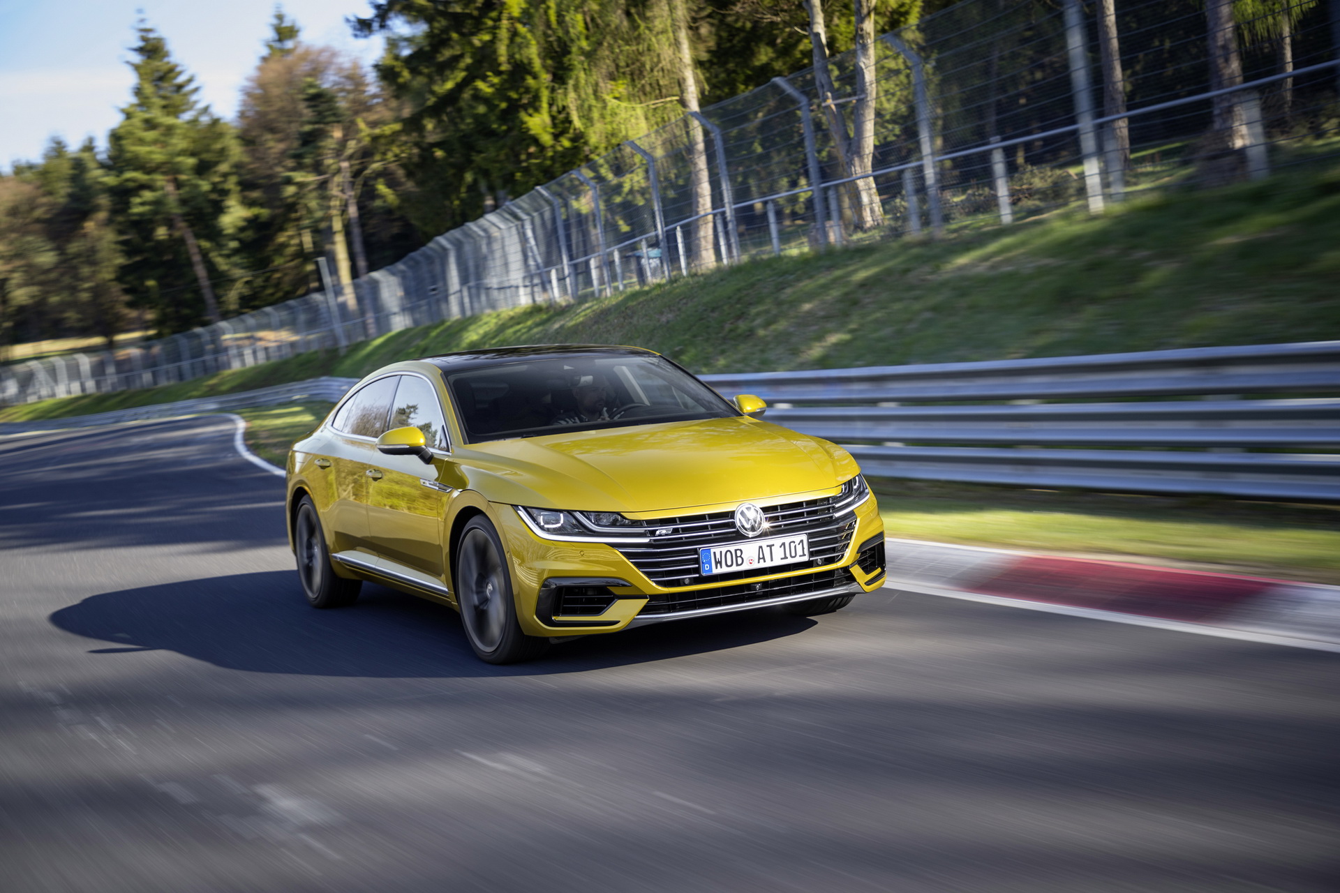 volkswagen-arteon-3 VW Wants To Make An Arteon Shooting Brake And Give The Atlas A V6