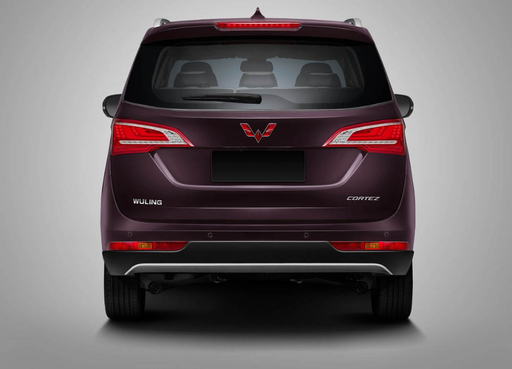 wuling-cortez-back side Wuling Cortez Shows That GM Still Sells Minivans (In Indonesia)