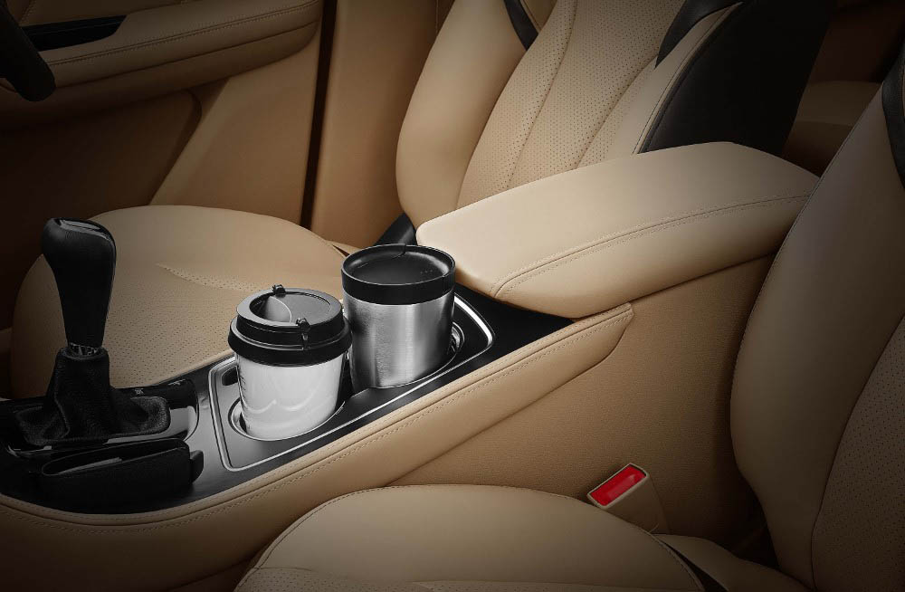 wuling-cortez-console box Wuling Cortez Shows That GM Still Sells Minivans (In Indonesia)