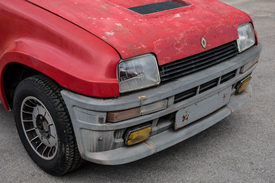 1985-renault-5-rs-turbo-2-5 C’est Magnifique: 1985 Renault 5 RS Turbo 2 Is Bilingual