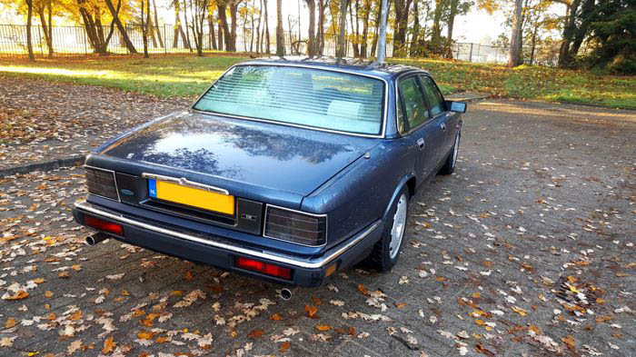 1993-jaguar-xjr-05 1993 Jaguar XJR Is One Of Just 425, You Can Buy It For Just $9k