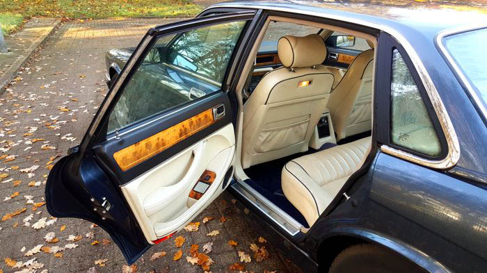 1993-jaguar-xjr-13 1993 Jaguar XJR Is One Of Just 425, You Can Buy It For Just $9k