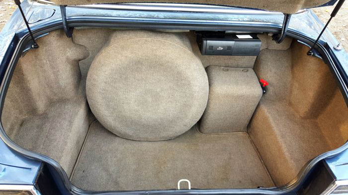 1993-jaguar-xjr-30 1993 Jaguar XJR Is One Of Just 425, You Can Buy It For Just $9k