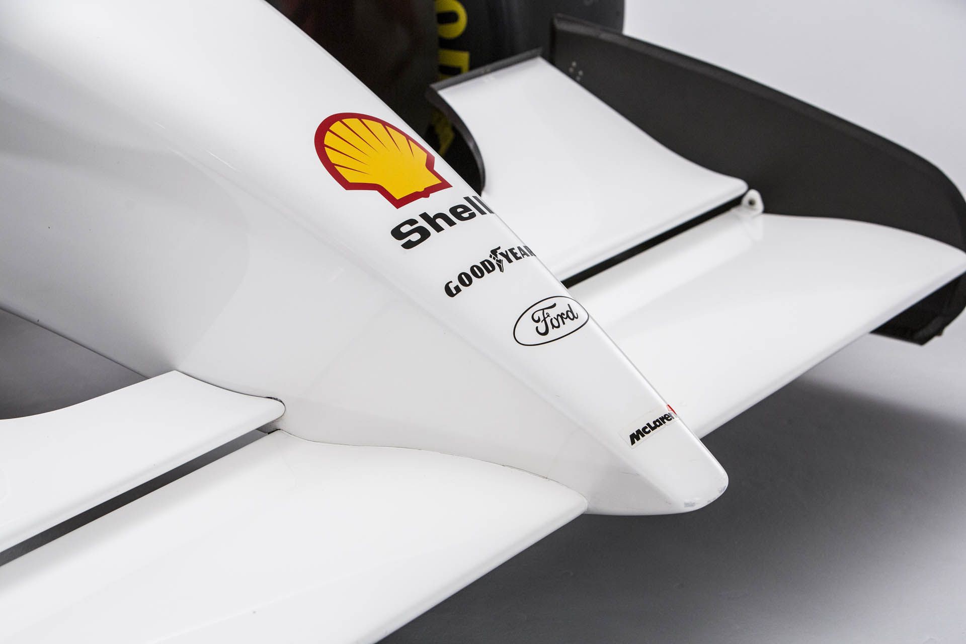 1993-mclaren-mp4-8a-studio-03 Senna’s McLaren MP4/8A Will Fetch Millions At Auction In Monaco