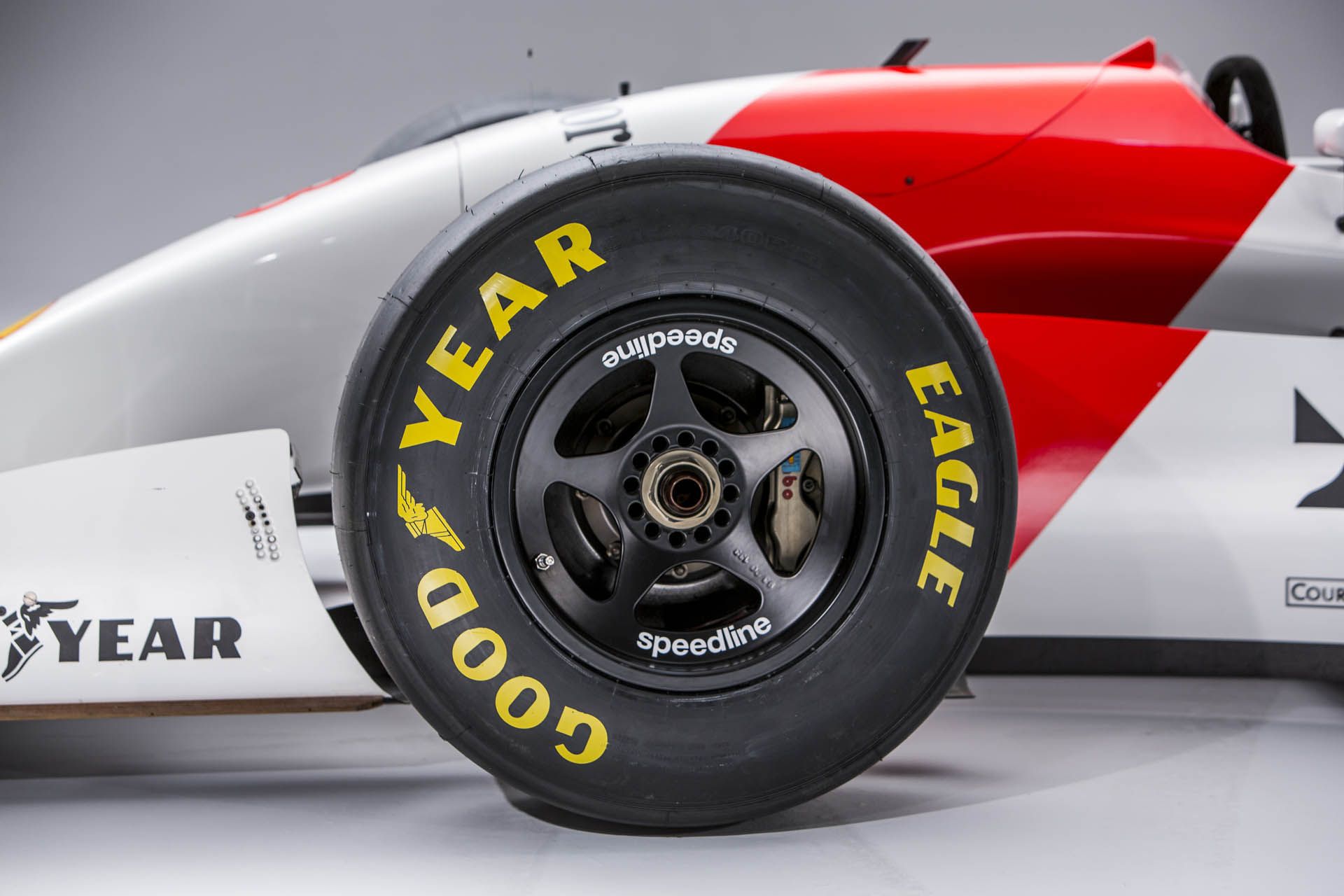 1993-mclaren-mp4-8a-studio-11 Senna’s McLaren MP4/8A Will Fetch Millions At Auction In Monaco