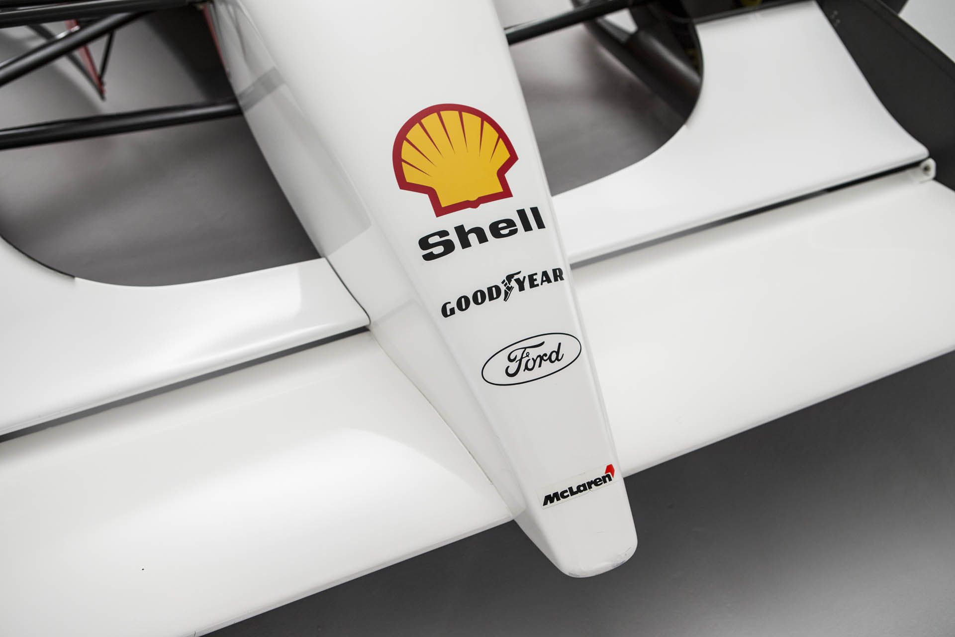 1993-mclaren-mp4-8a-studio-26 Senna’s McLaren MP4/8A Will Fetch Millions At Auction In Monaco