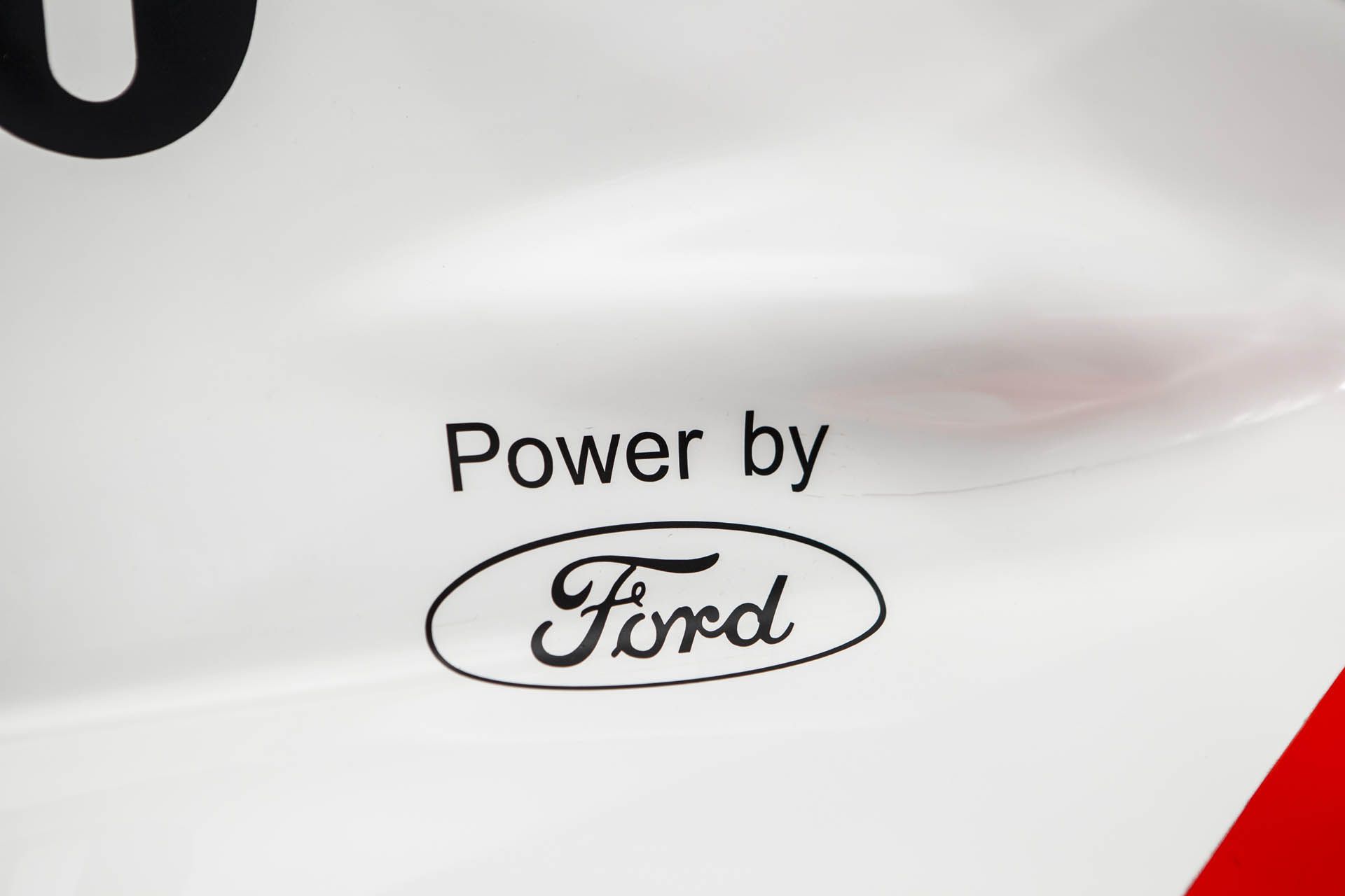 1993-mclaren-mp4-8a-studio-30 Senna’s McLaren MP4/8A Will Fetch Millions At Auction In Monaco