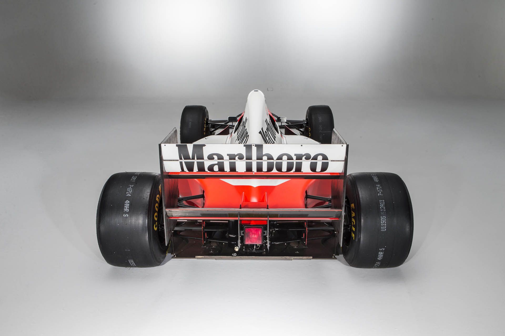 1993-mclaren-mp4-8a-studio-34 Senna’s McLaren MP4/8A Will Fetch Millions At Auction In Monaco