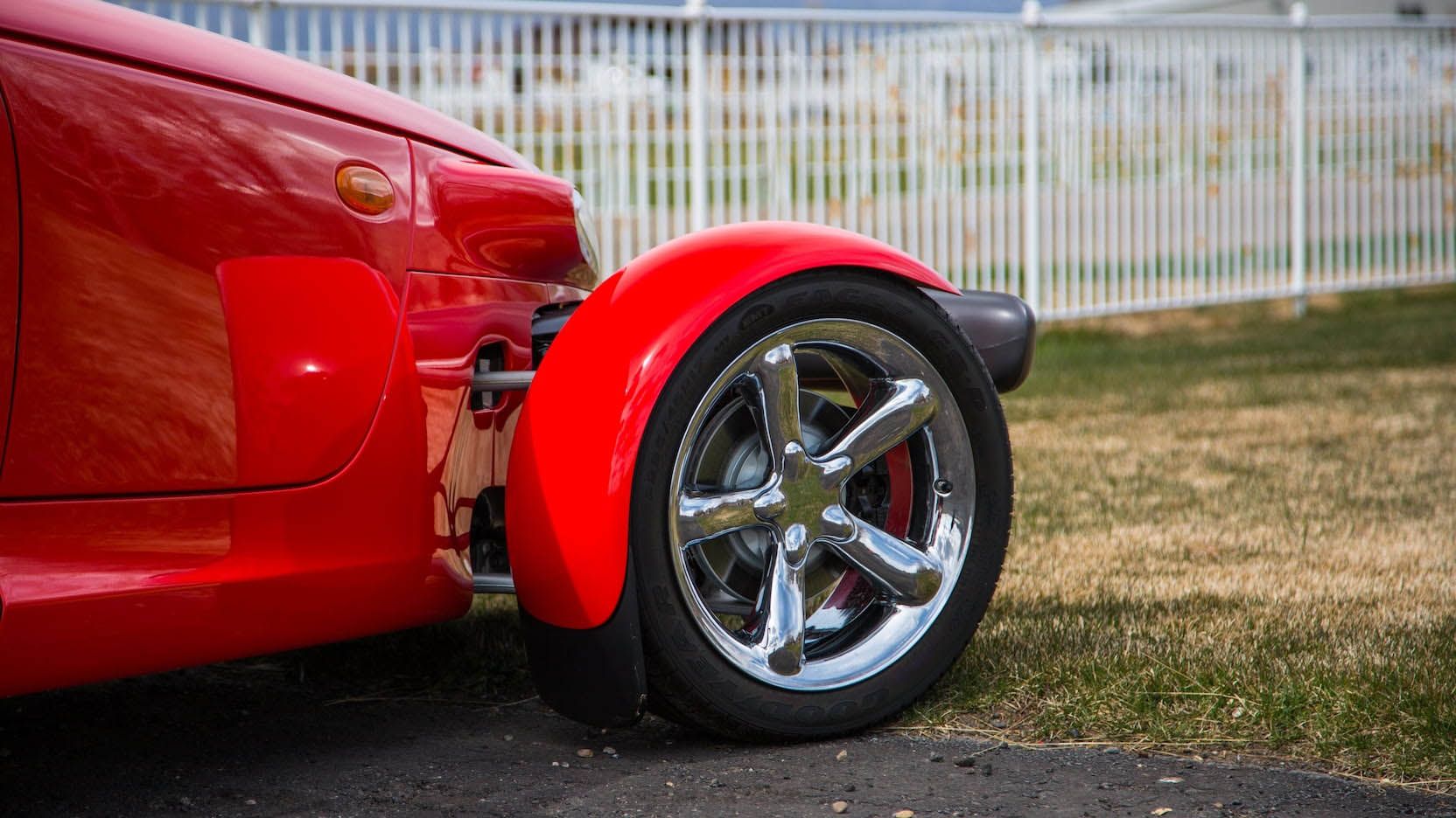 1999-Plymouth-Prowler-10-1522788338135@2x Single-Owner ’99 Plymouth Prowler Coming Up For Auction (With Matching Trailer)