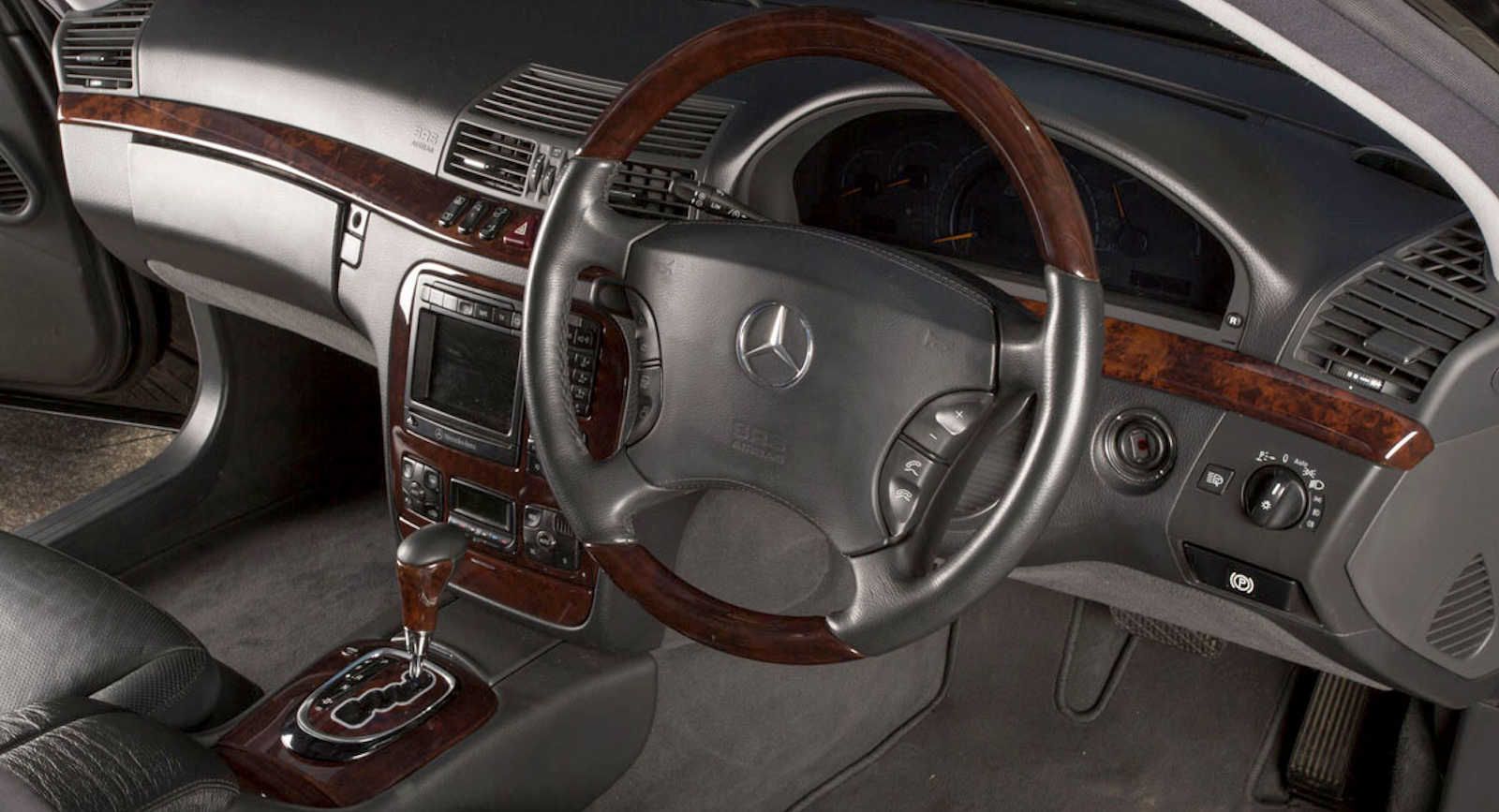 2001 Mercedes-Benz Russell Crowe Russell Crowe’s Mercedes S500 Sedan Heads To Auction As A Divorce Special