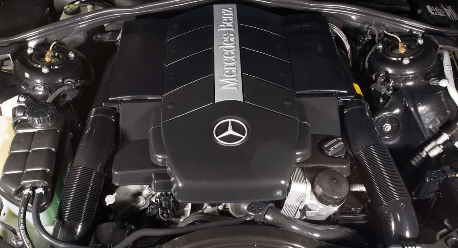 2001 Mercedes-Benz Russell Crowe Russell Crowe’s Mercedes S500 Sedan Heads To Auction As A Divorce Special