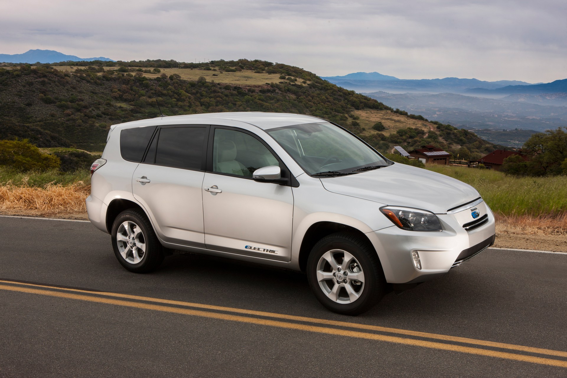 2012-Toyota-RAV4-EV-1 Toyota Isn’t Sold On The Electric Crossover Craze