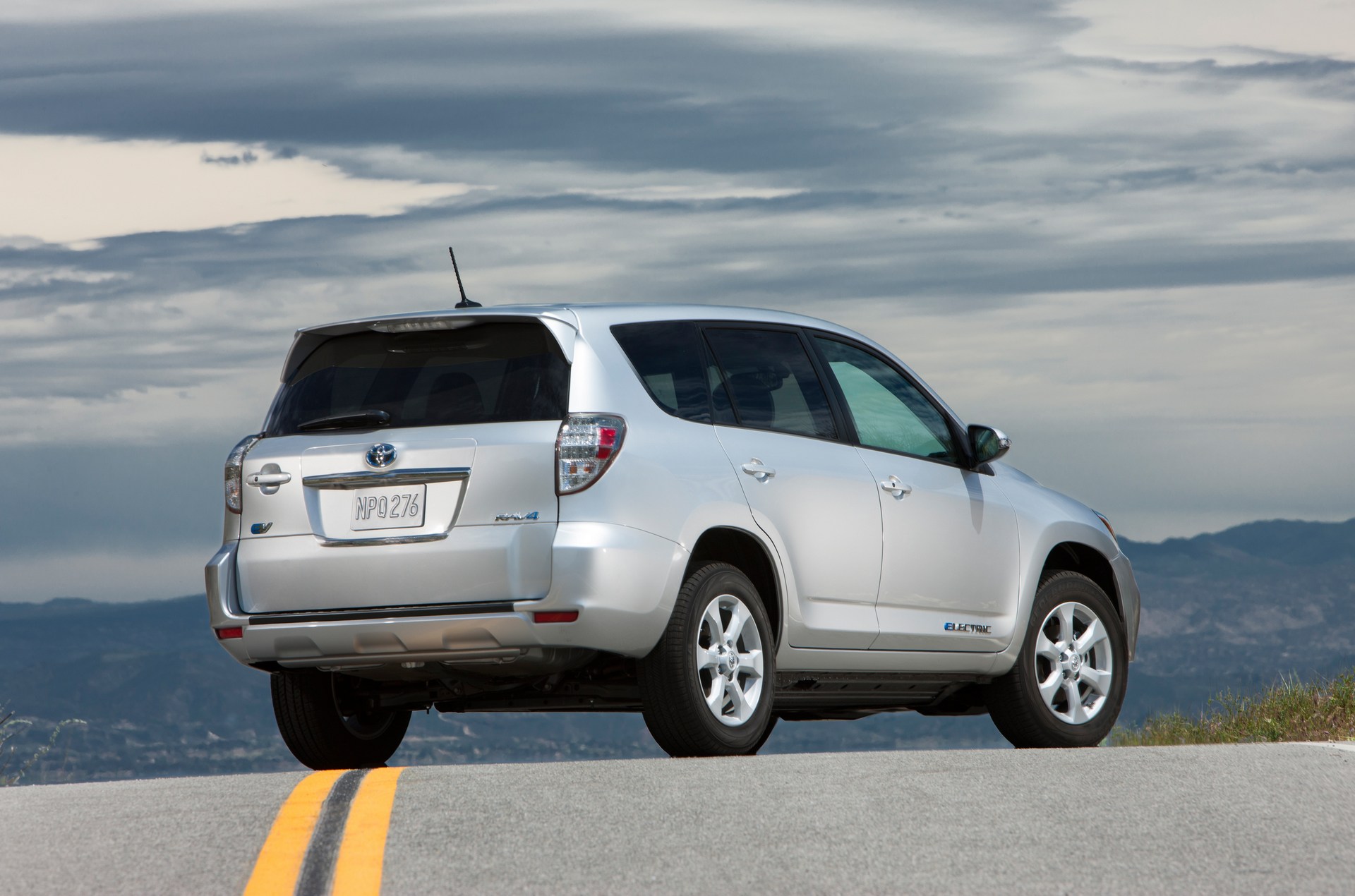 2012-Toyota-RAV4-EV-3 Toyota Isn’t Sold On The Electric Crossover Craze