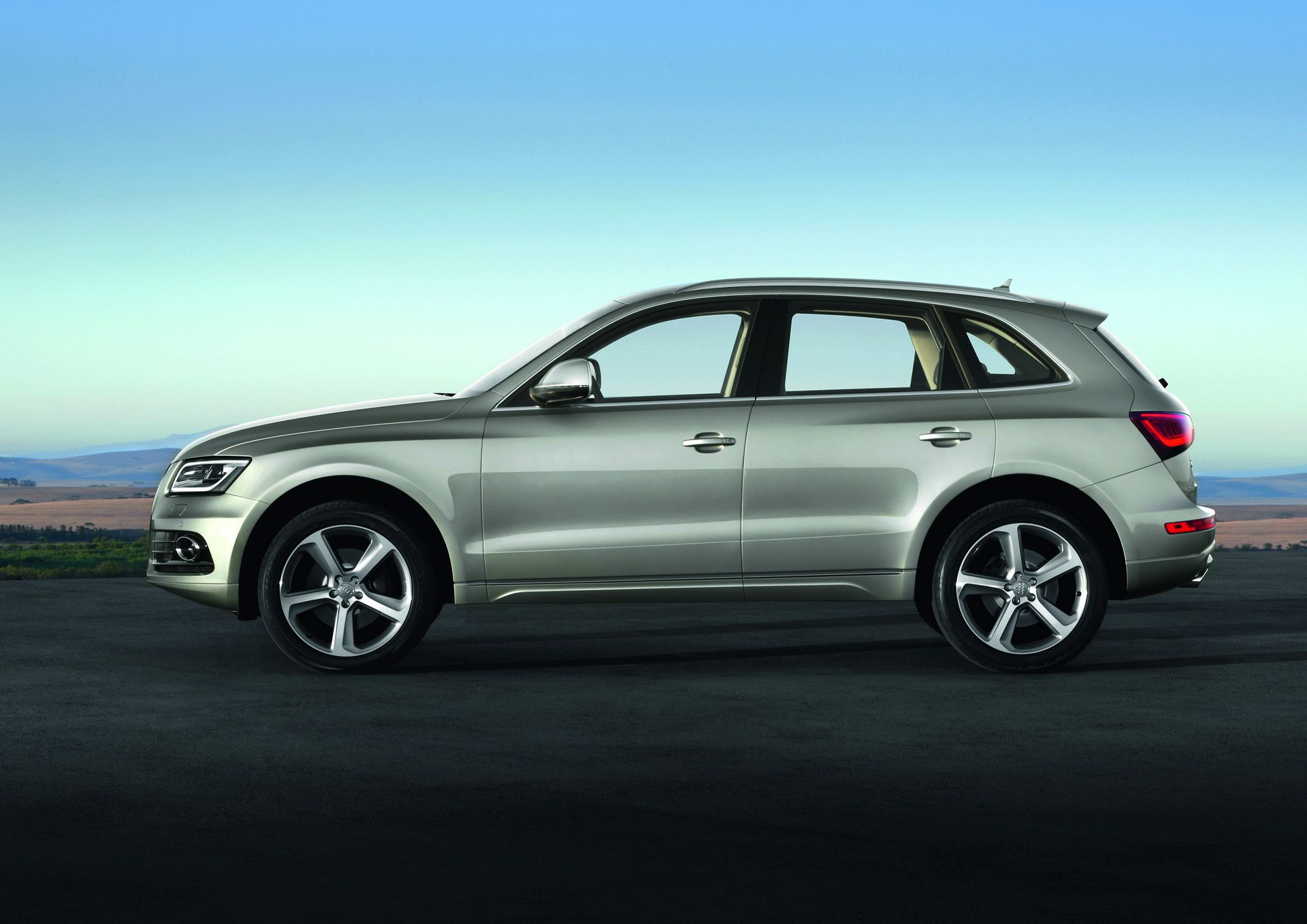 2013-audi-q5-2 Audi Recalls 1.2 Million Cars After Last Year’s Software Update Failed To Fix Pump Problem