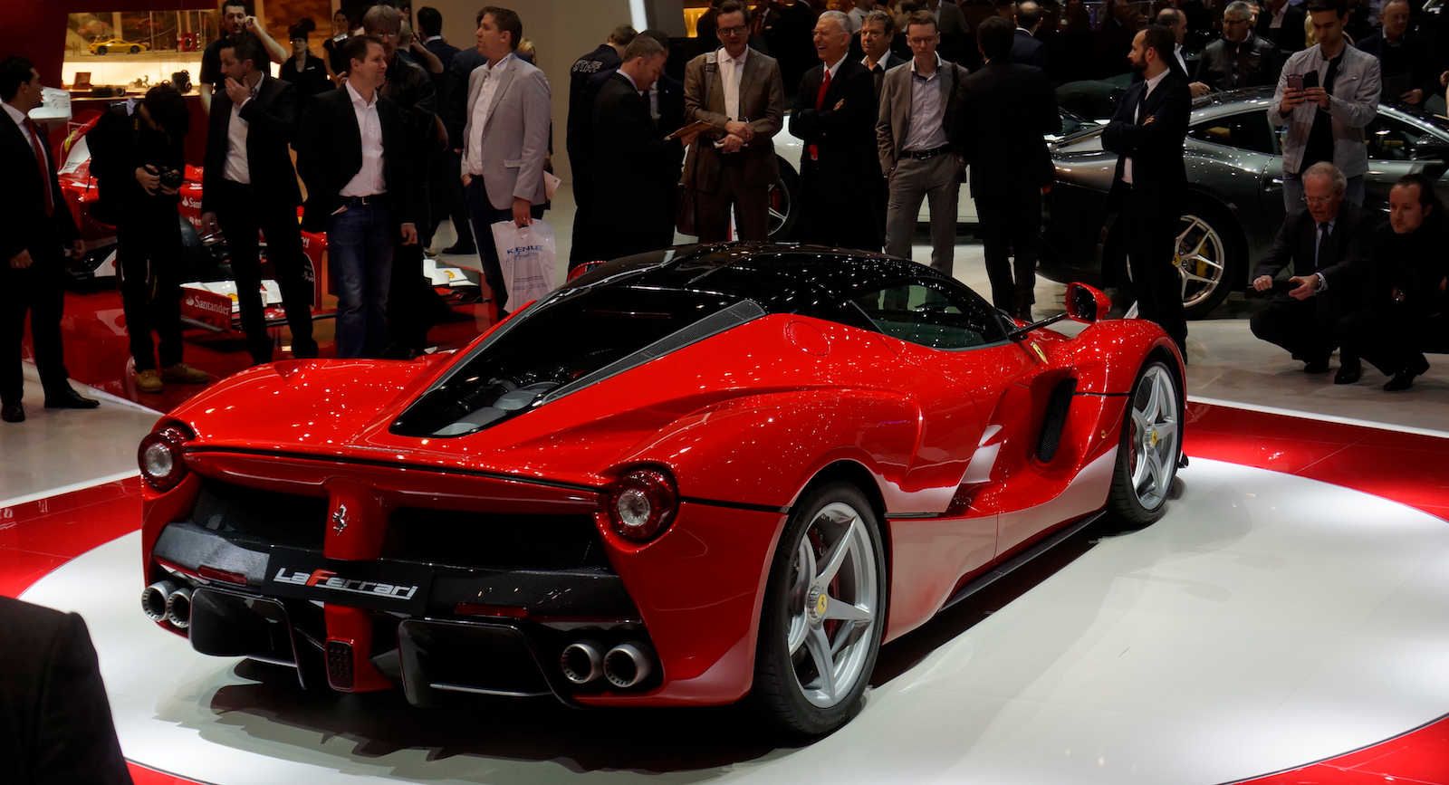 2015 Ferrari LaFerrari 4 Sergio Marchionne Confirms Ferrari’s Upcoming Hybrid Will Be Able To Run Silently