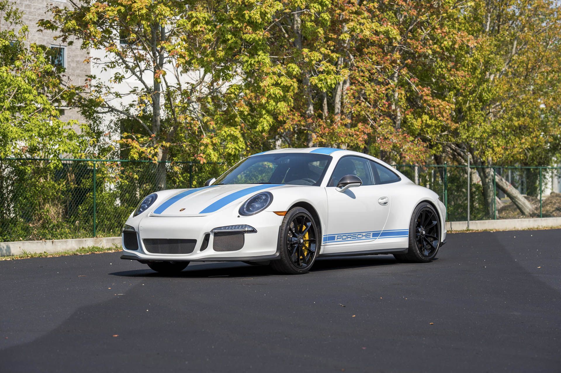 2016-Porsche-911-R_0 copy Have Porsche 911 R Values Leveled Out? This One Sold For $300k