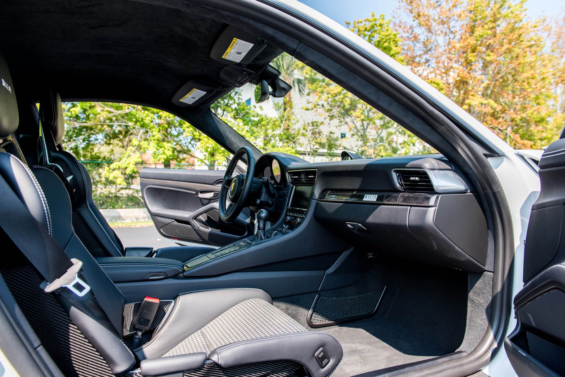 2016-Porsche-911-R_10 copy Have Porsche 911 R Values Leveled Out? This One Sold For $300k