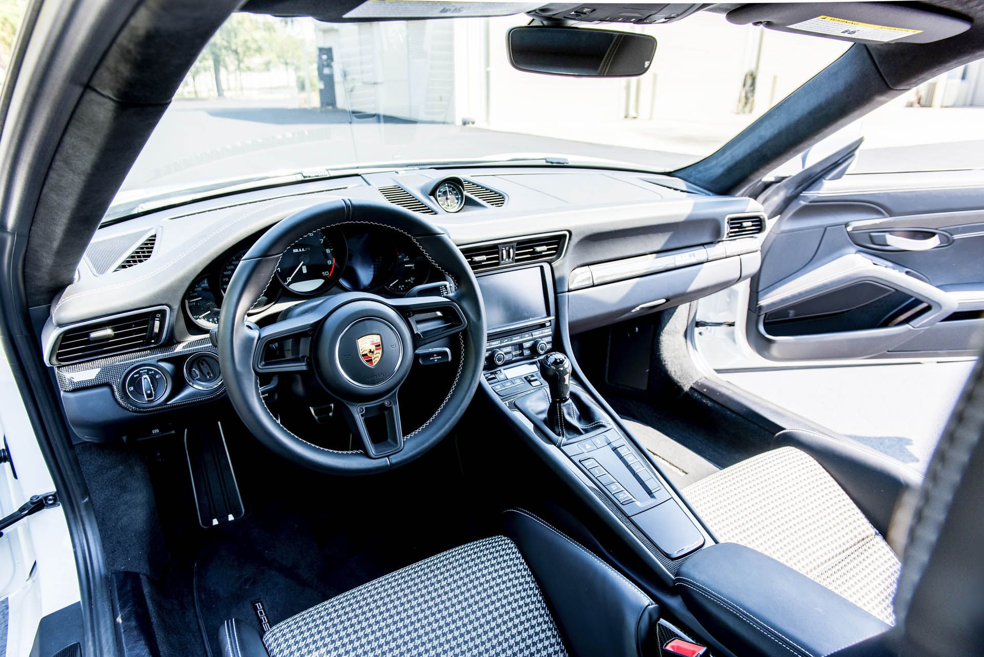 2016-Porsche-911-R_3 copy Have Porsche 911 R Values Leveled Out? This One Sold For $300k