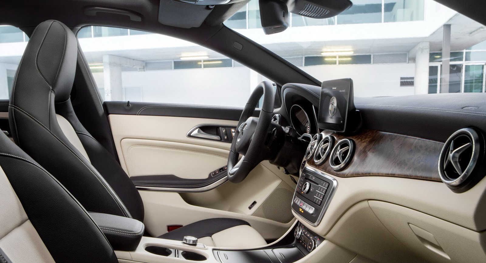 2017 Mercedes-Benz CLA Hate It Or Love It? Infotainment Touchscreens That Looked Tacked On