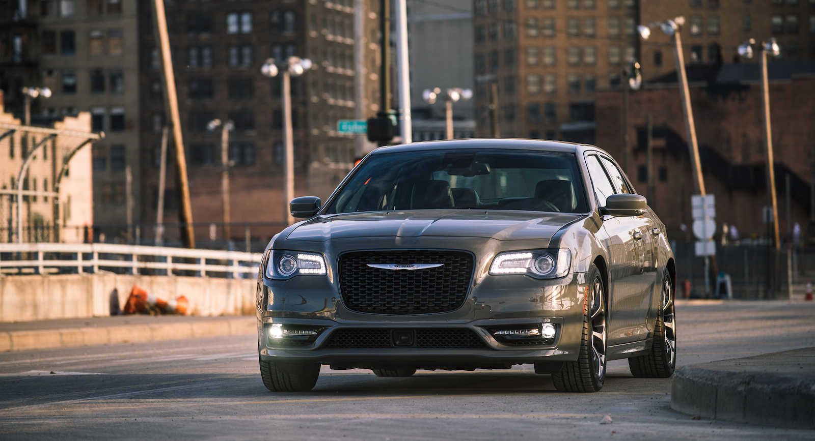 2018 Chrysler 300S The Hellcat Engine Would Take The Chrysler 300 From Lukewarm To Piping Hot