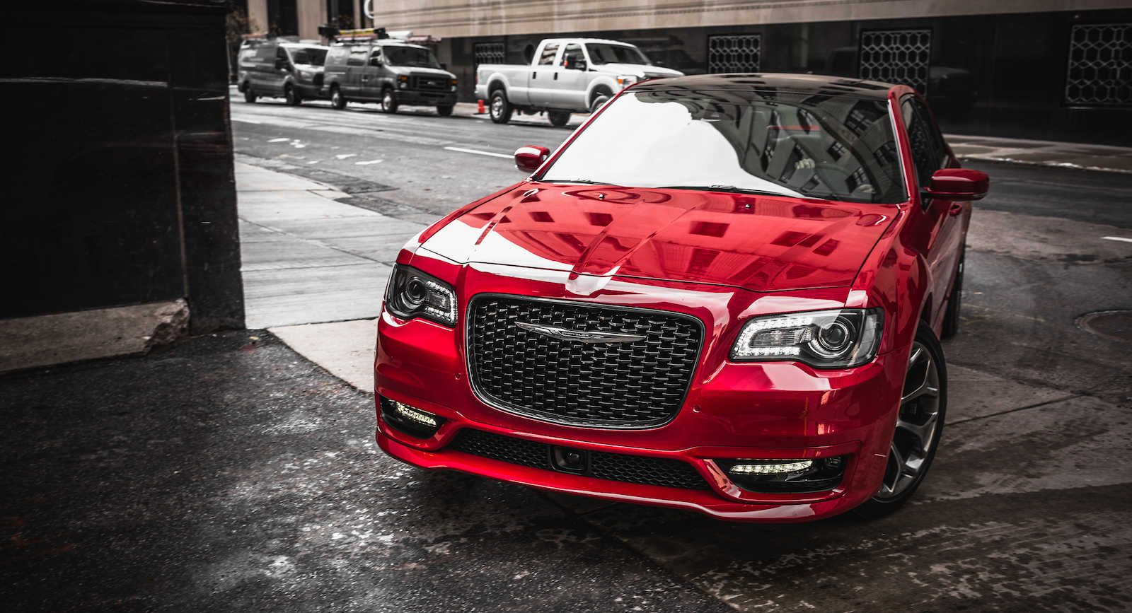 2018 Chrysler 300S The Hellcat Engine Would Take The Chrysler 300 From Lukewarm To Piping Hot