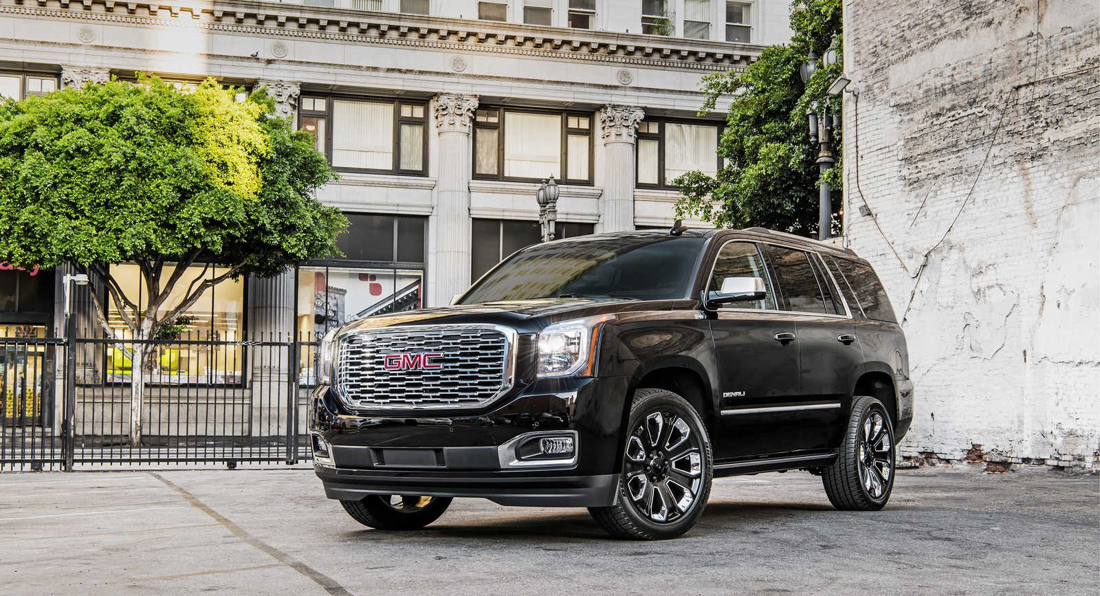 2018 GMC Yukon Denali Ultimate Black Edition 10 Cars That Are The Most Likely To Last Over 200,000 Miles