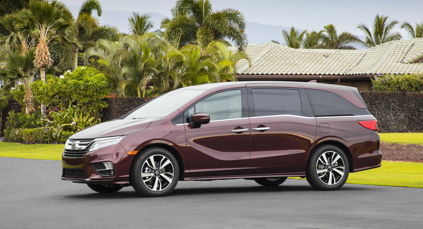 2018 Honda Odyssey 10 Cars That Are The Most Likely To Last Over 200,000 Miles