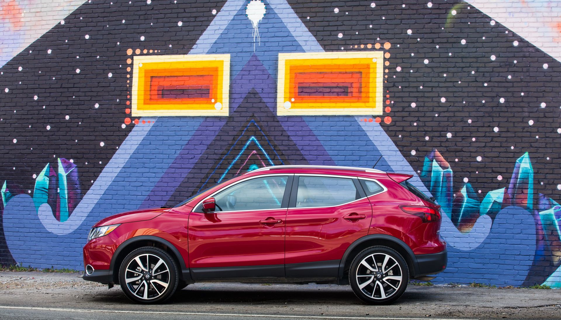 2018-nissan-rogue-sport-2 Base Nissan Rogue Sport Adds More Tech, Gets $470 Price Bump