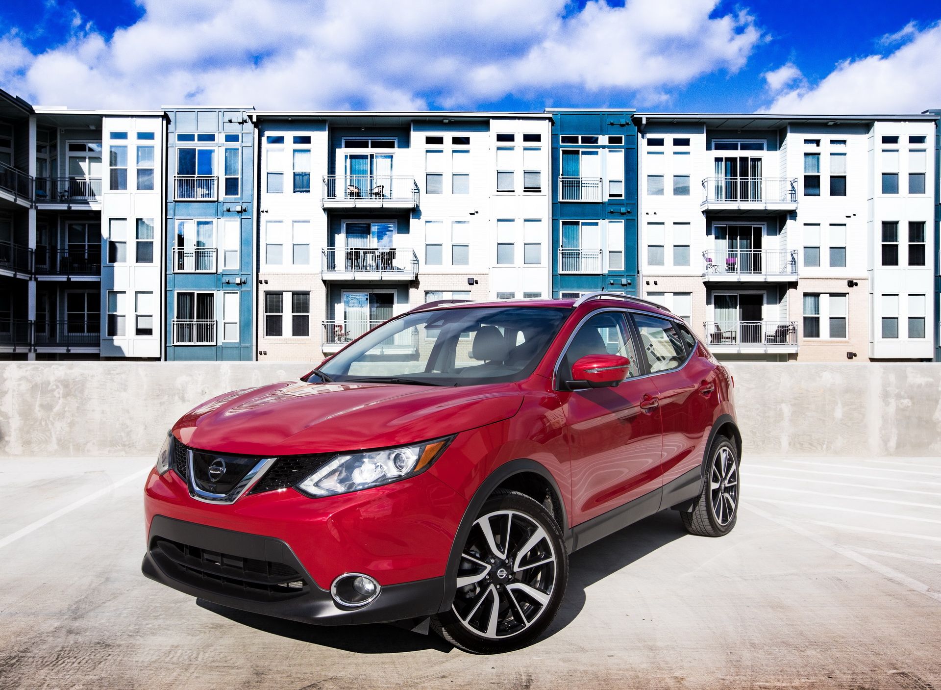2018-nissan-rogue-sport-3 Base Nissan Rogue Sport Adds More Tech, Gets $470 Price Bump