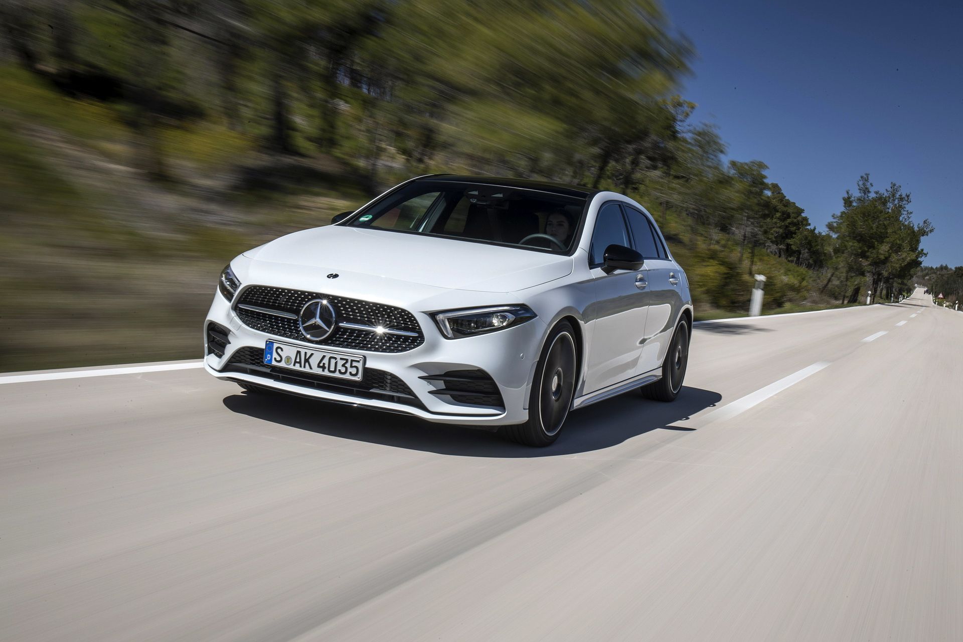 2018_Mercedes_A-Class_19 Mercedes Drops More Photos Of The New 2018 A-Class