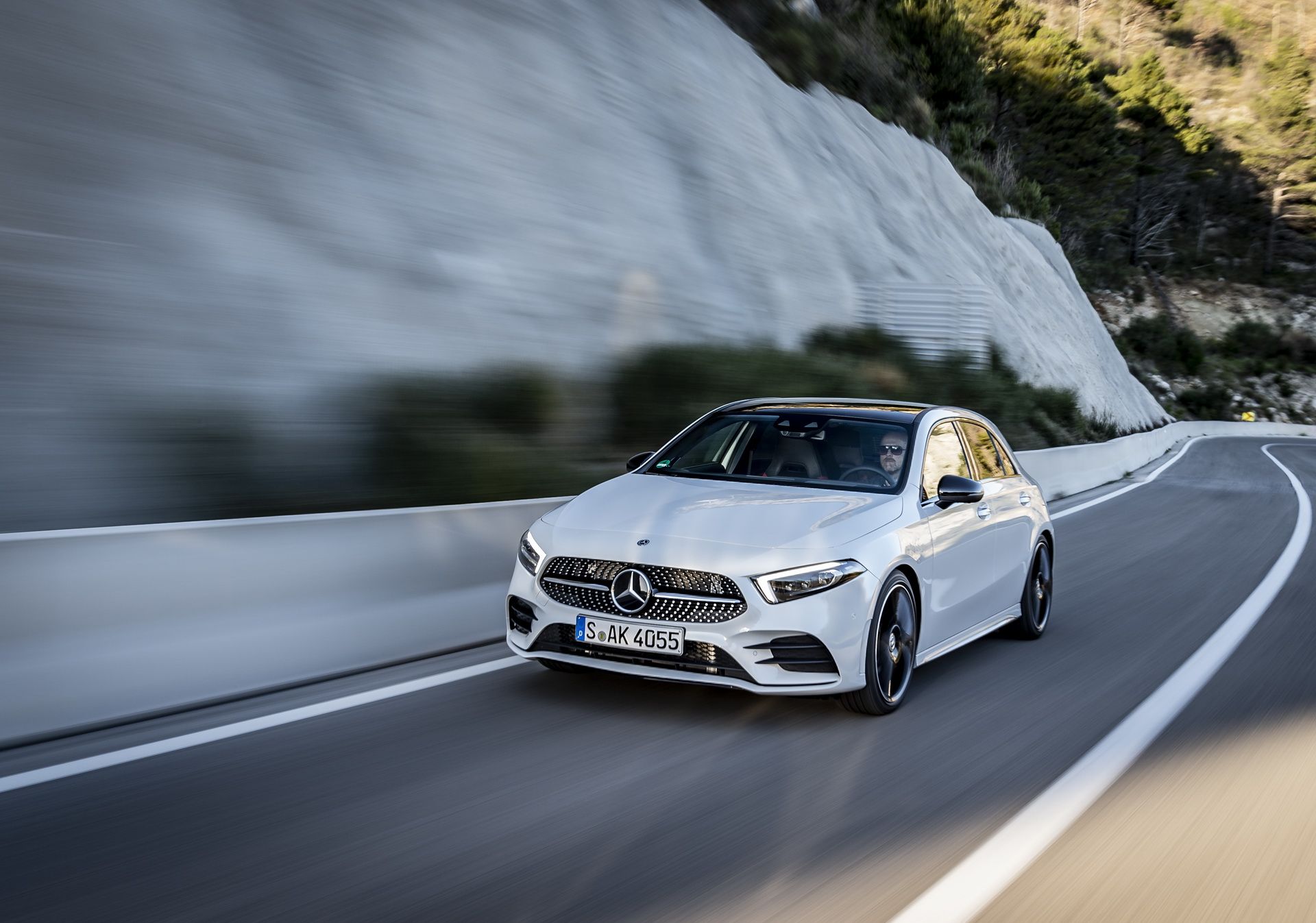 2018_Mercedes_A-Class_39 Mercedes Drops More Photos Of The New 2018 A-Class