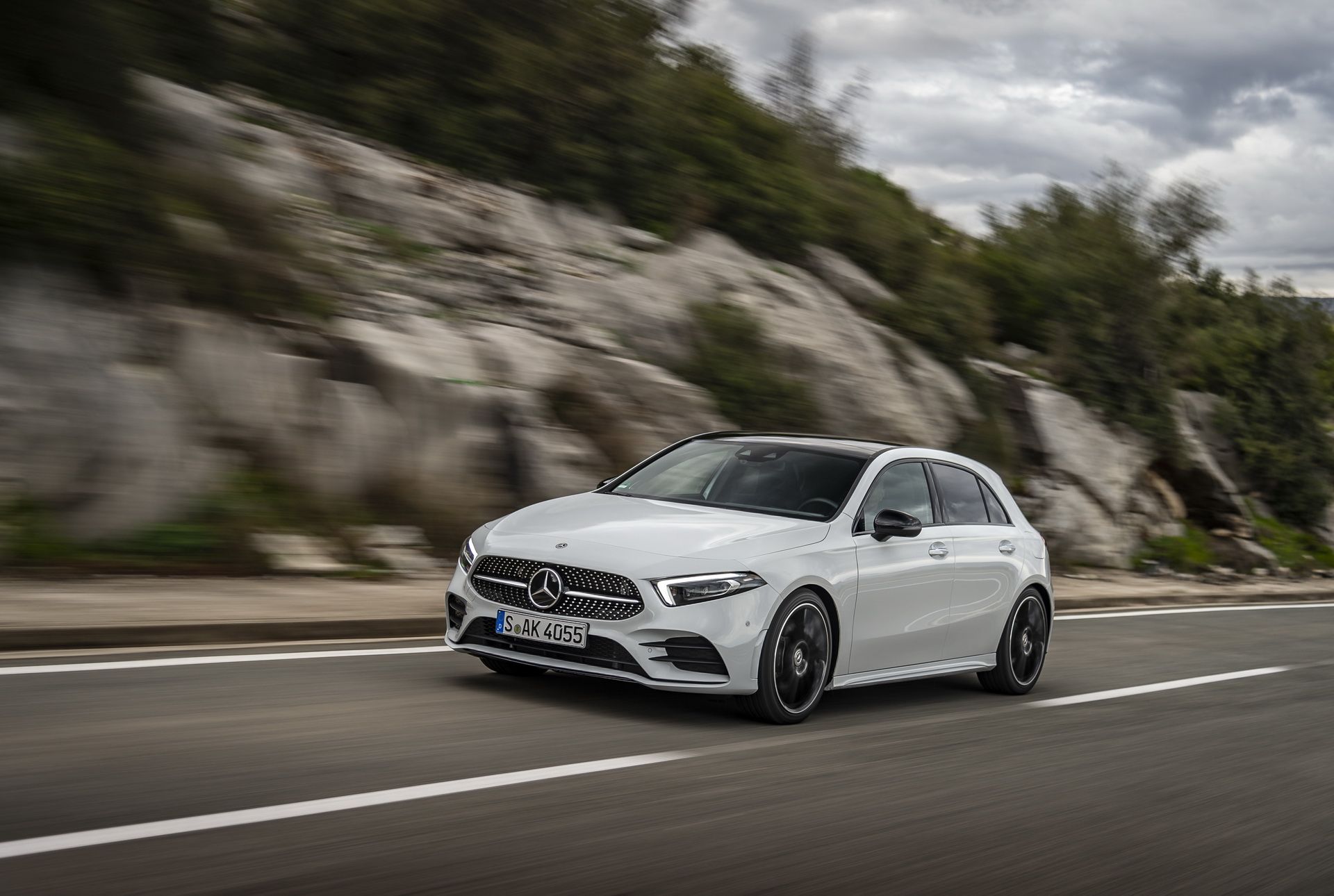 2018_Mercedes_A-Class_44 Mercedes Drops More Photos Of The New 2018 A-Class
