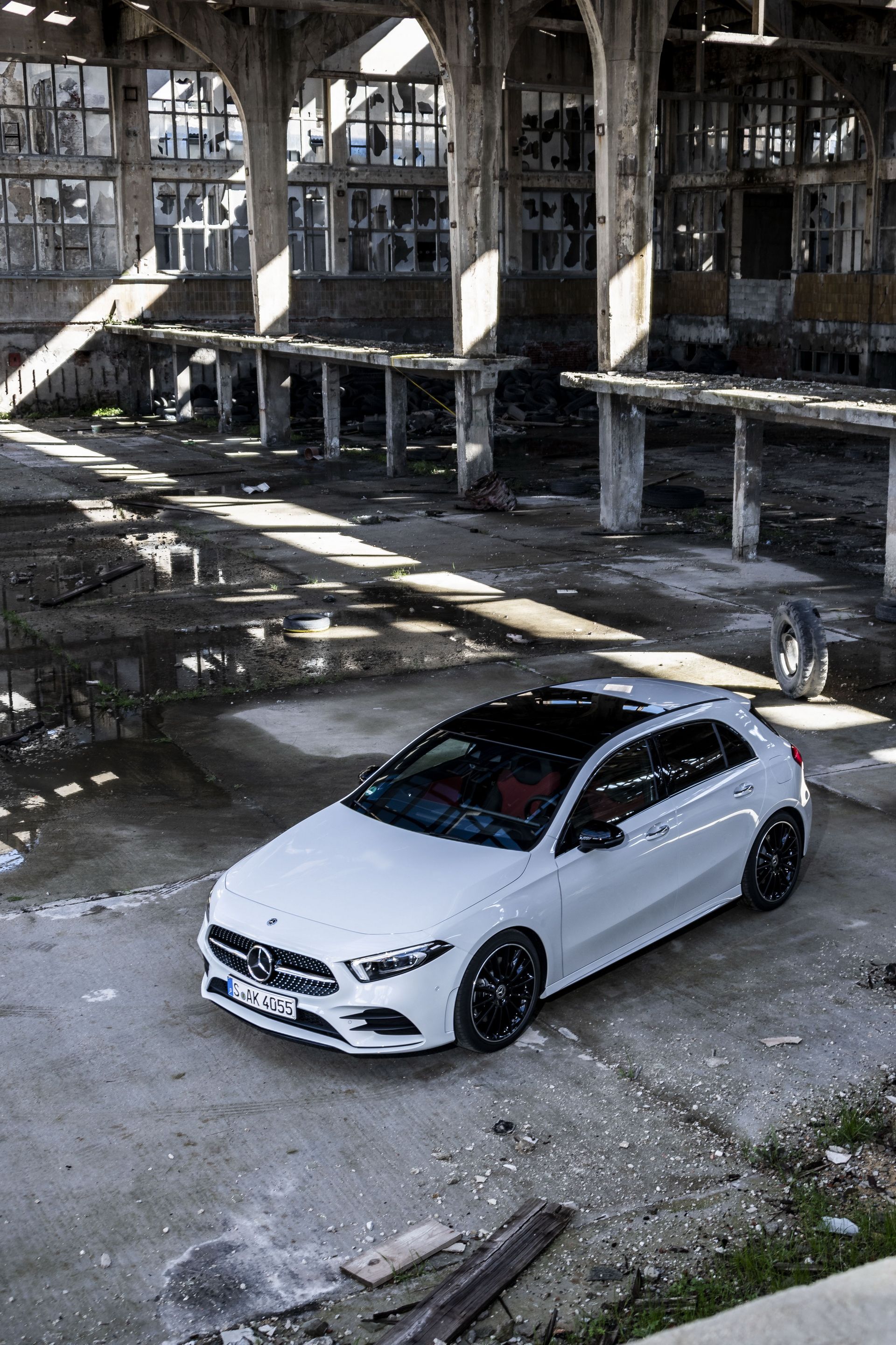 2018_Mercedes_A-Class_48 Mercedes Drops More Photos Of The New 2018 A-Class