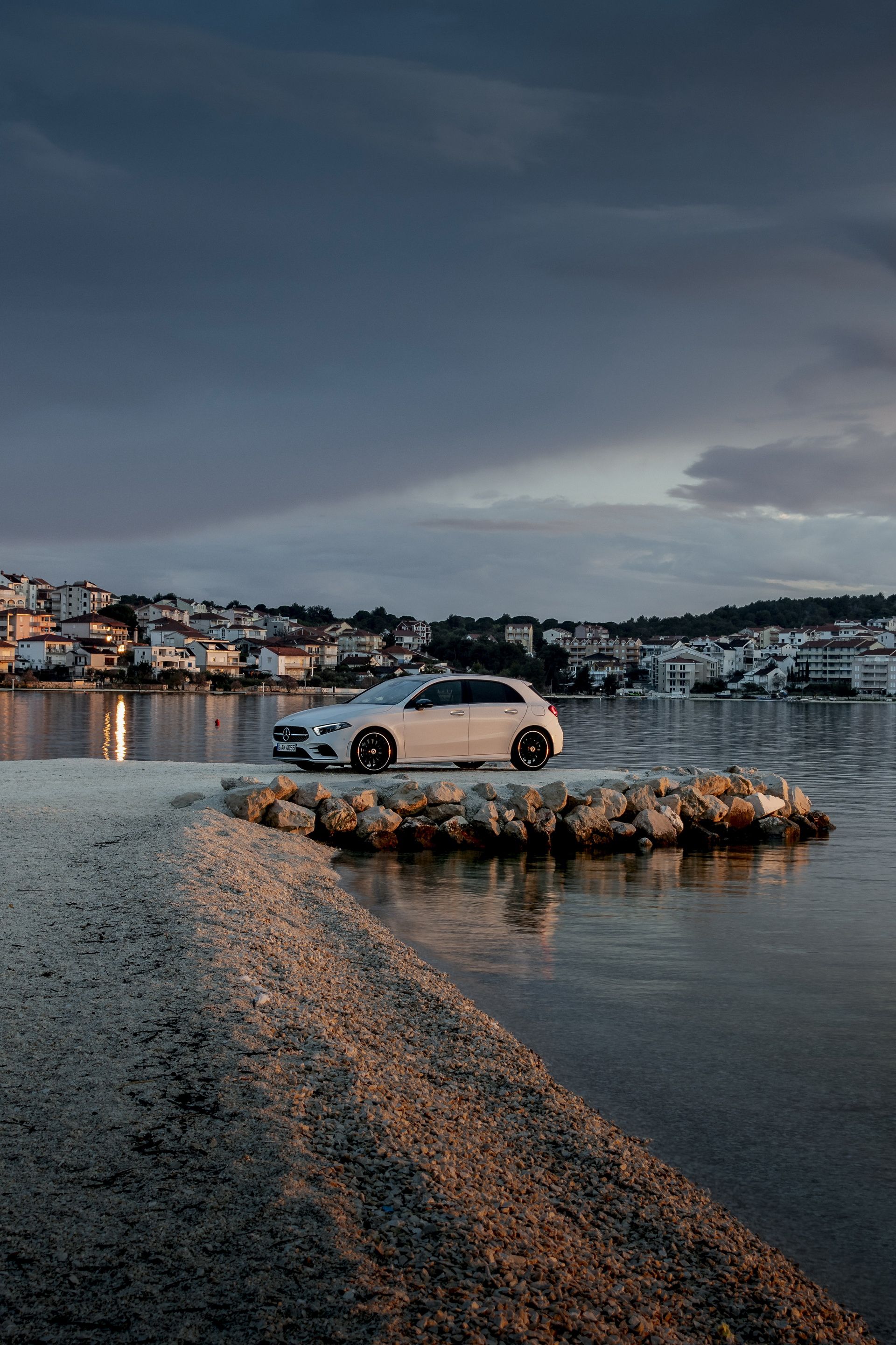 2018_Mercedes_A-Class_57 Mercedes Drops More Photos Of The New 2018 A-Class