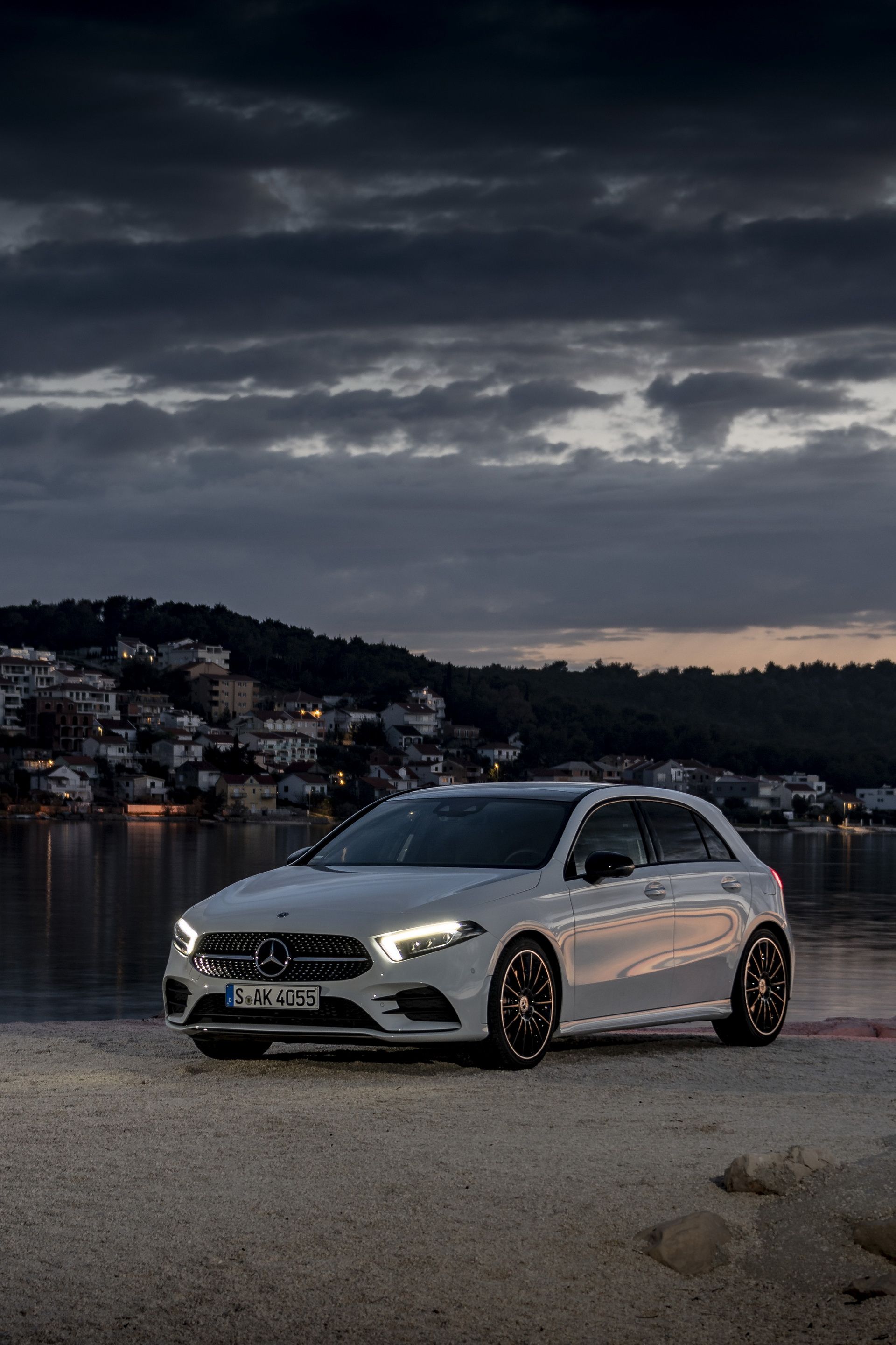 2018_Mercedes_A-Class_58 Mercedes Drops More Photos Of The New 2018 A-Class