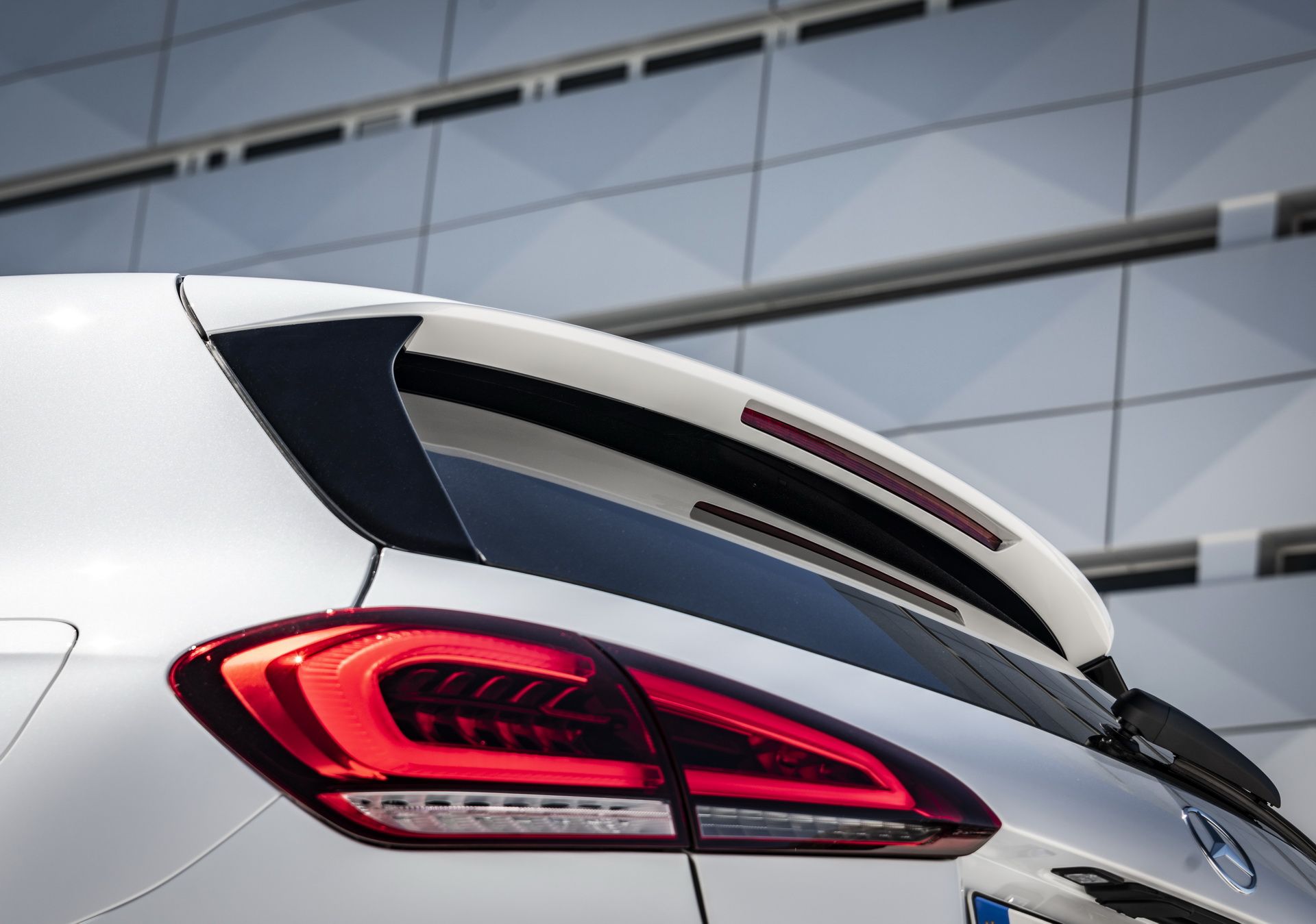 2018_Mercedes_A-Class_61 Mercedes Drops More Photos Of The New 2018 A-Class