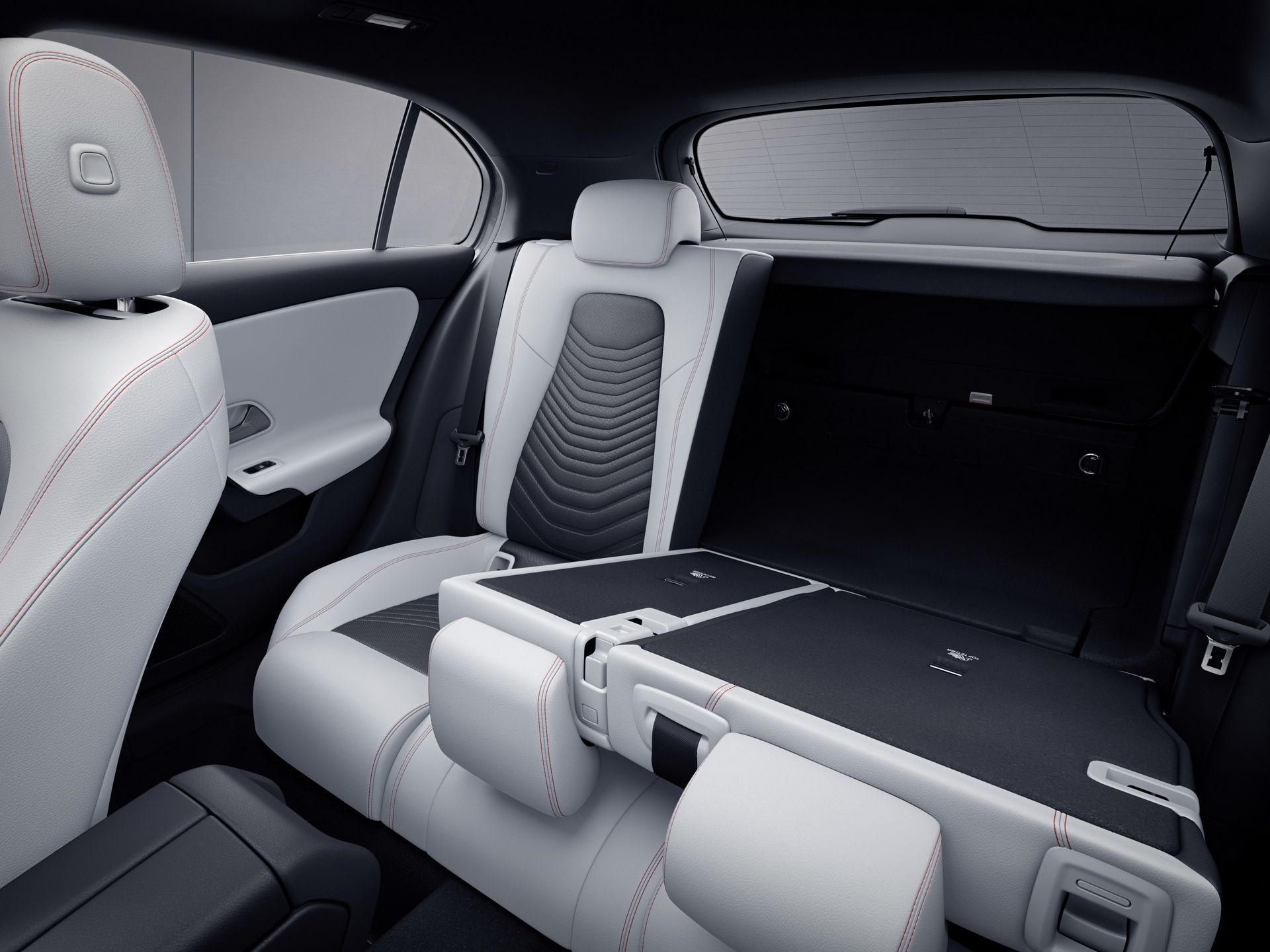 2018_Mercedes_A-Class_64 Mercedes Drops More Photos Of The New 2018 A-Class