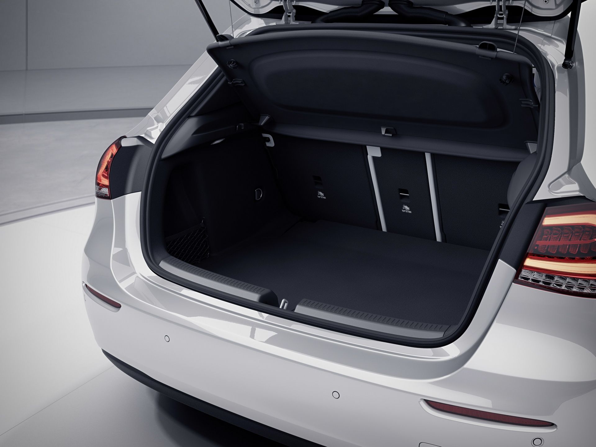 2018_Mercedes_A-Class_65 Mercedes Drops More Photos Of The New 2018 A-Class