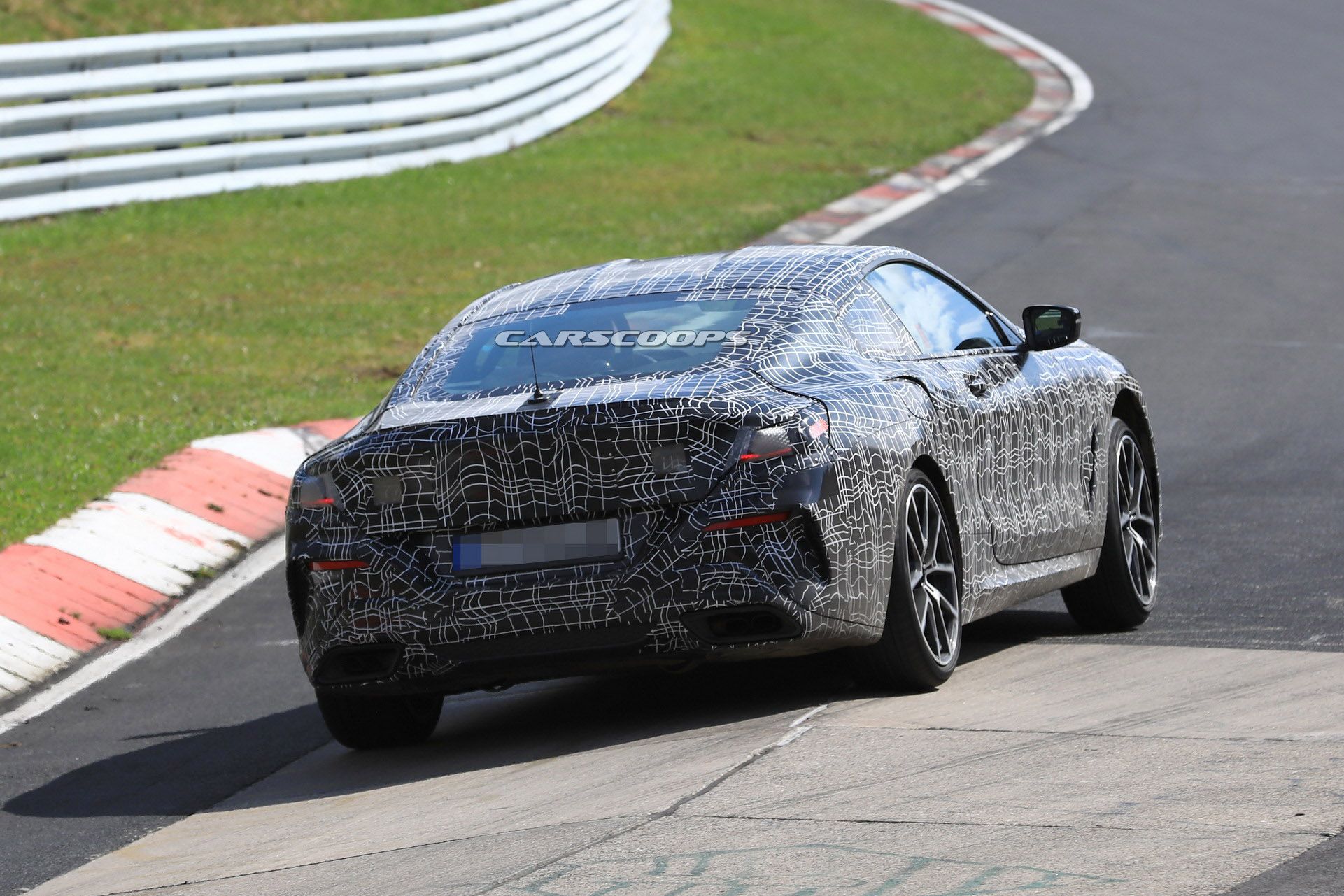 2019-BMW-8-Series-Coupe-Cabriolet-11 2019 BMW 8-Series Coupe And Convertible: Everything You Need To Know