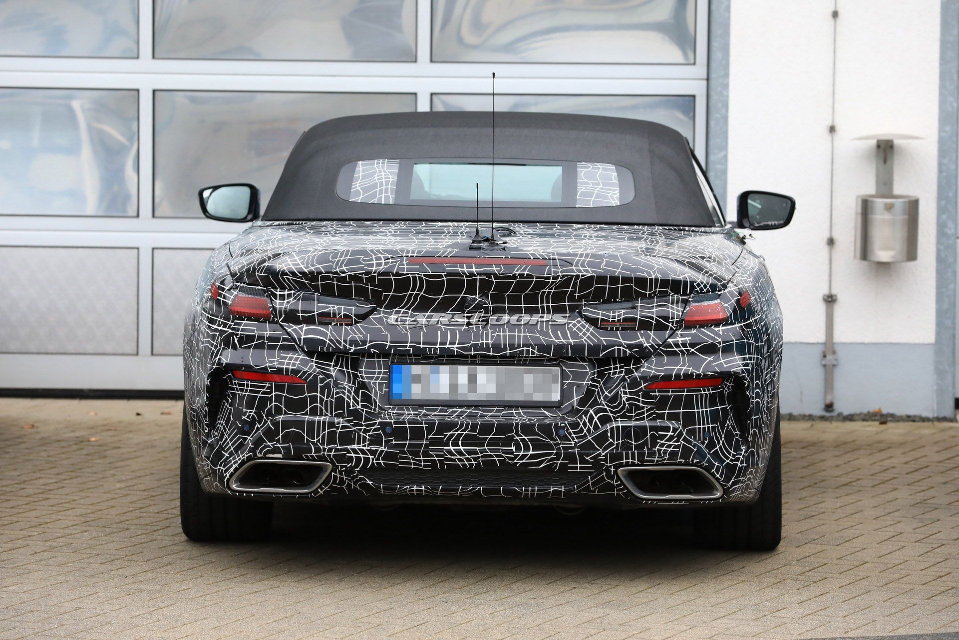 2019-BMW-8-Series-Coupe-Cabriolet-12 2019 BMW 8-Series Coupe And Convertible: Everything You Need To Know