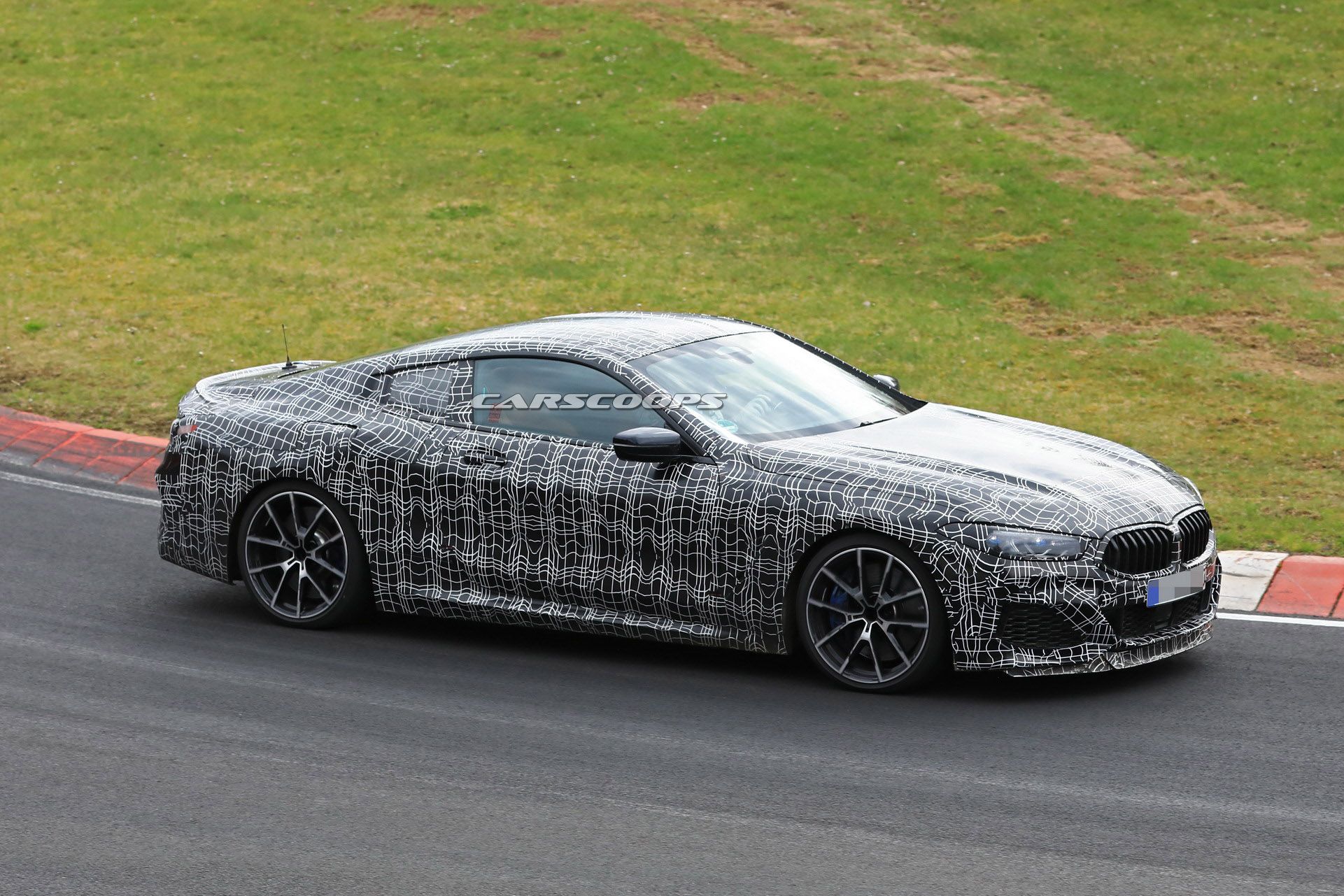 2019-BMW-8-Series-Coupe-Cabriolet-17 2019 BMW 8-Series Coupe And Convertible: Everything You Need To Know