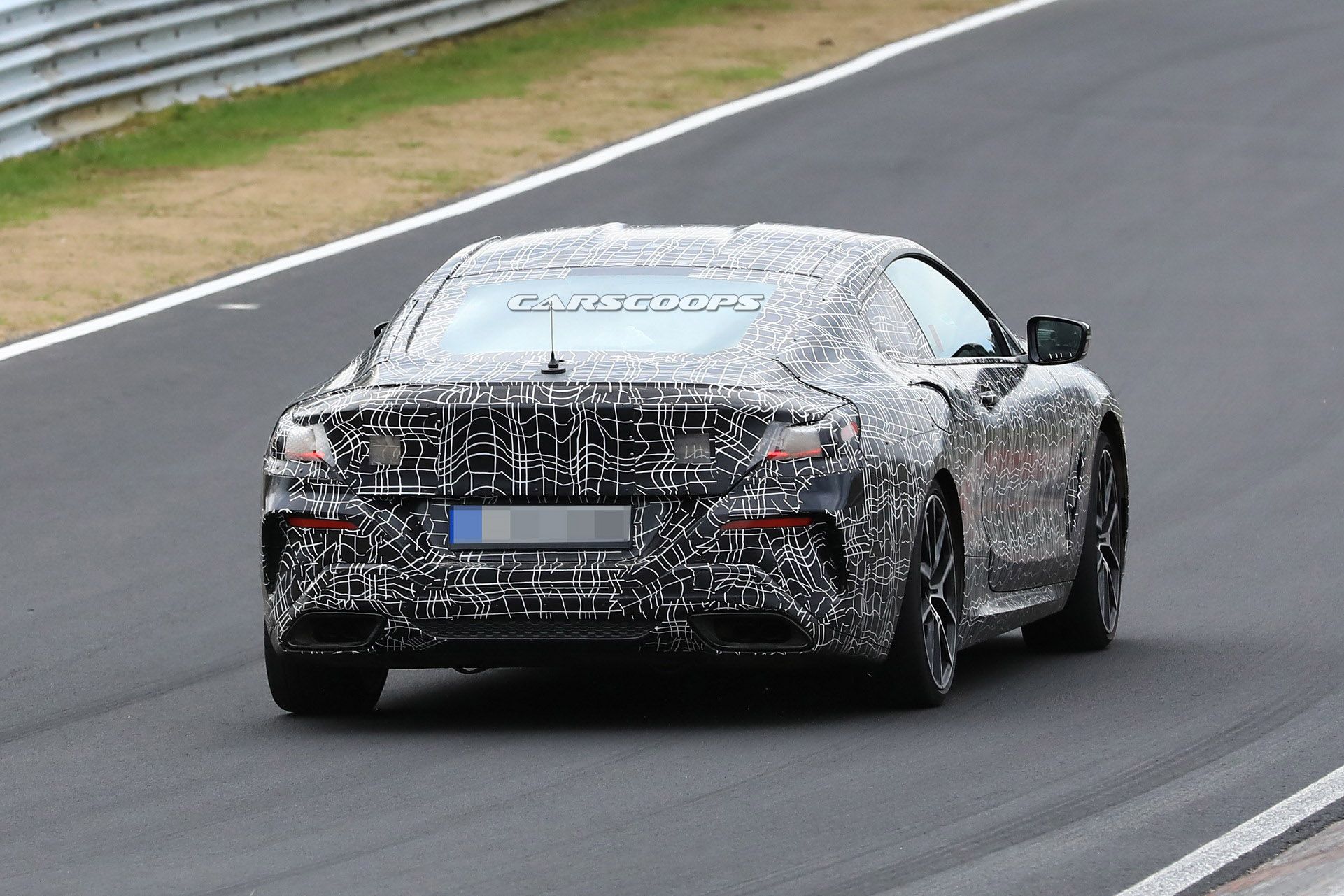 2019-BMW-8-Series-Coupe-Cabriolet-22 2019 BMW 8-Series Coupe And Convertible: Everything You Need To Know